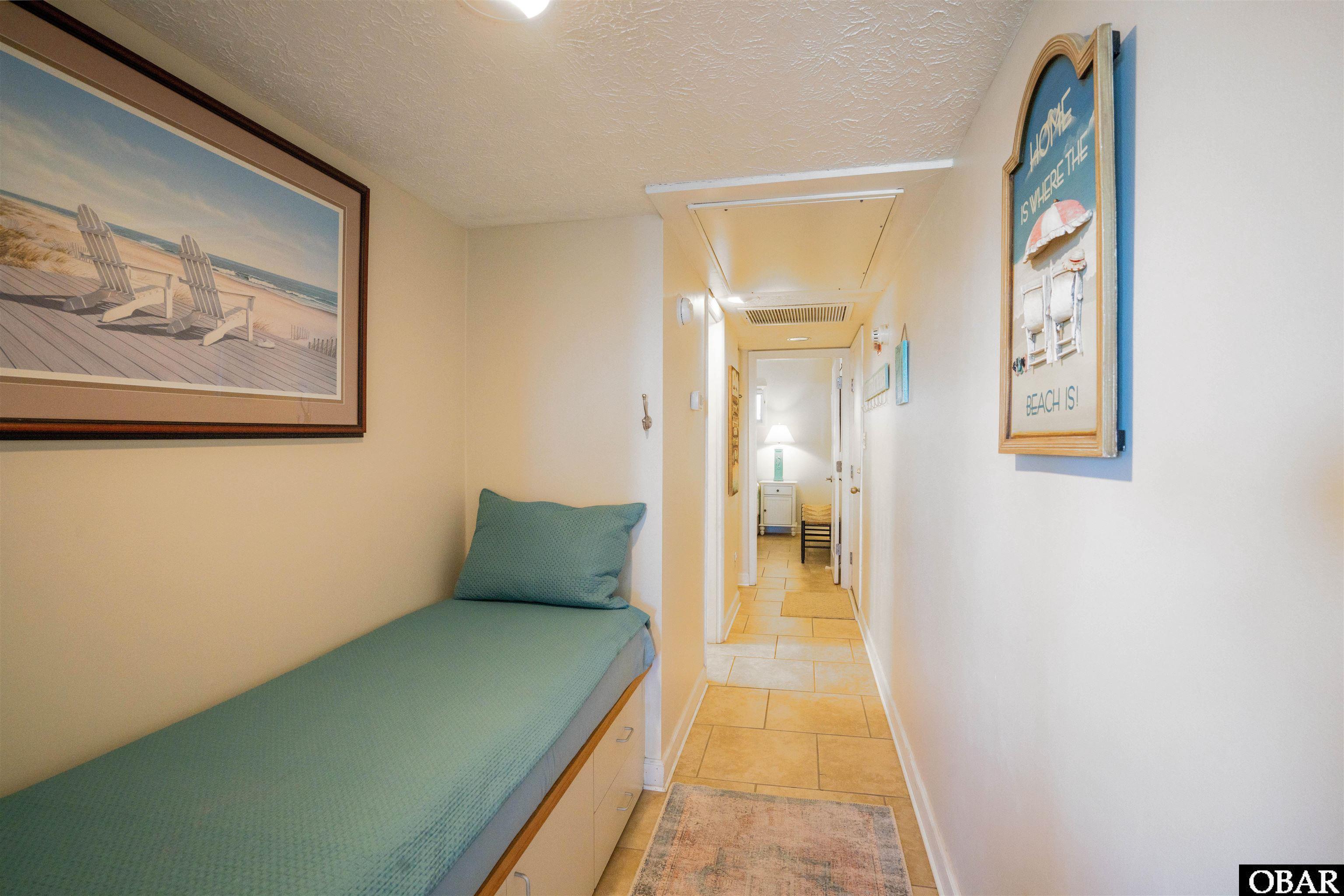 117 Sea Colony Drive, Duck, NC 27949, 1 Bedroom Bedrooms, ,2 BathroomsBathrooms,Residential,For sale,Sea Colony Drive,127280