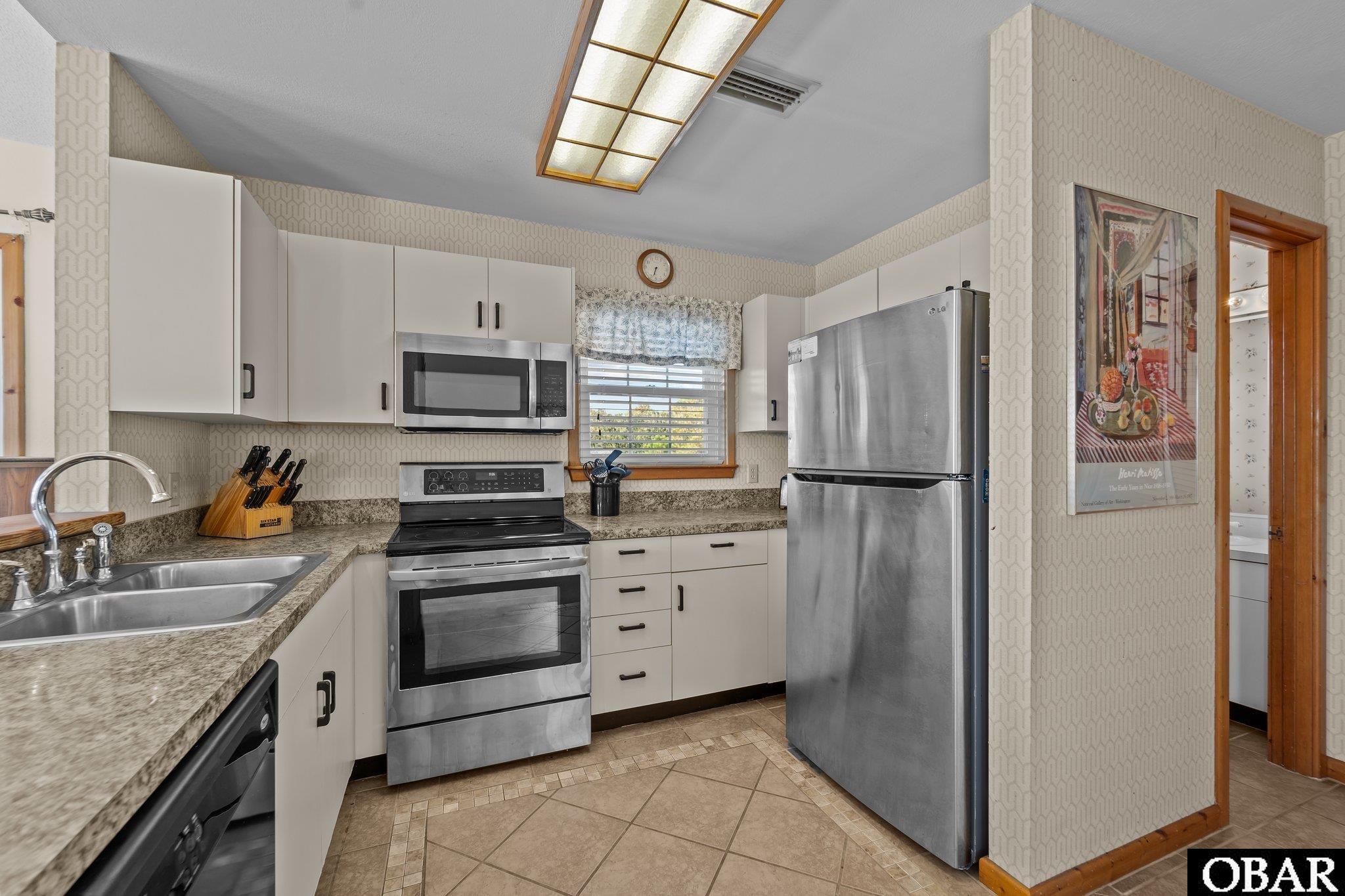 43 Skyline Road, Southern Shores, NC 27949, 4 Bedrooms Bedrooms, ,2 BathroomsBathrooms,Residential,For sale,Skyline Road,127297