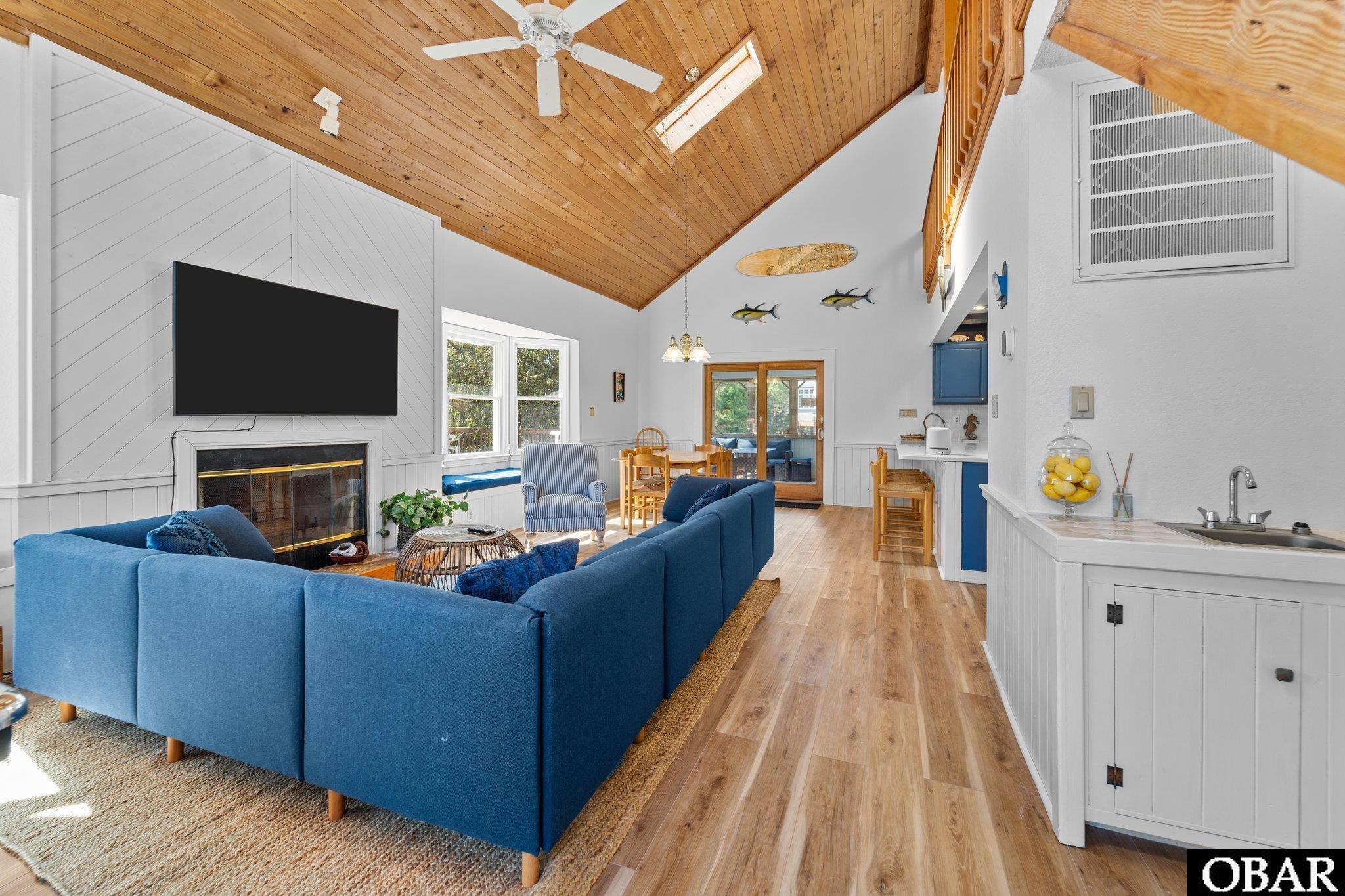 1085 Corolla Drive, Corolla, NC 27927, 4 Bedrooms Bedrooms, ,2 BathroomsBathrooms,Residential,For sale,Corolla Drive,127300