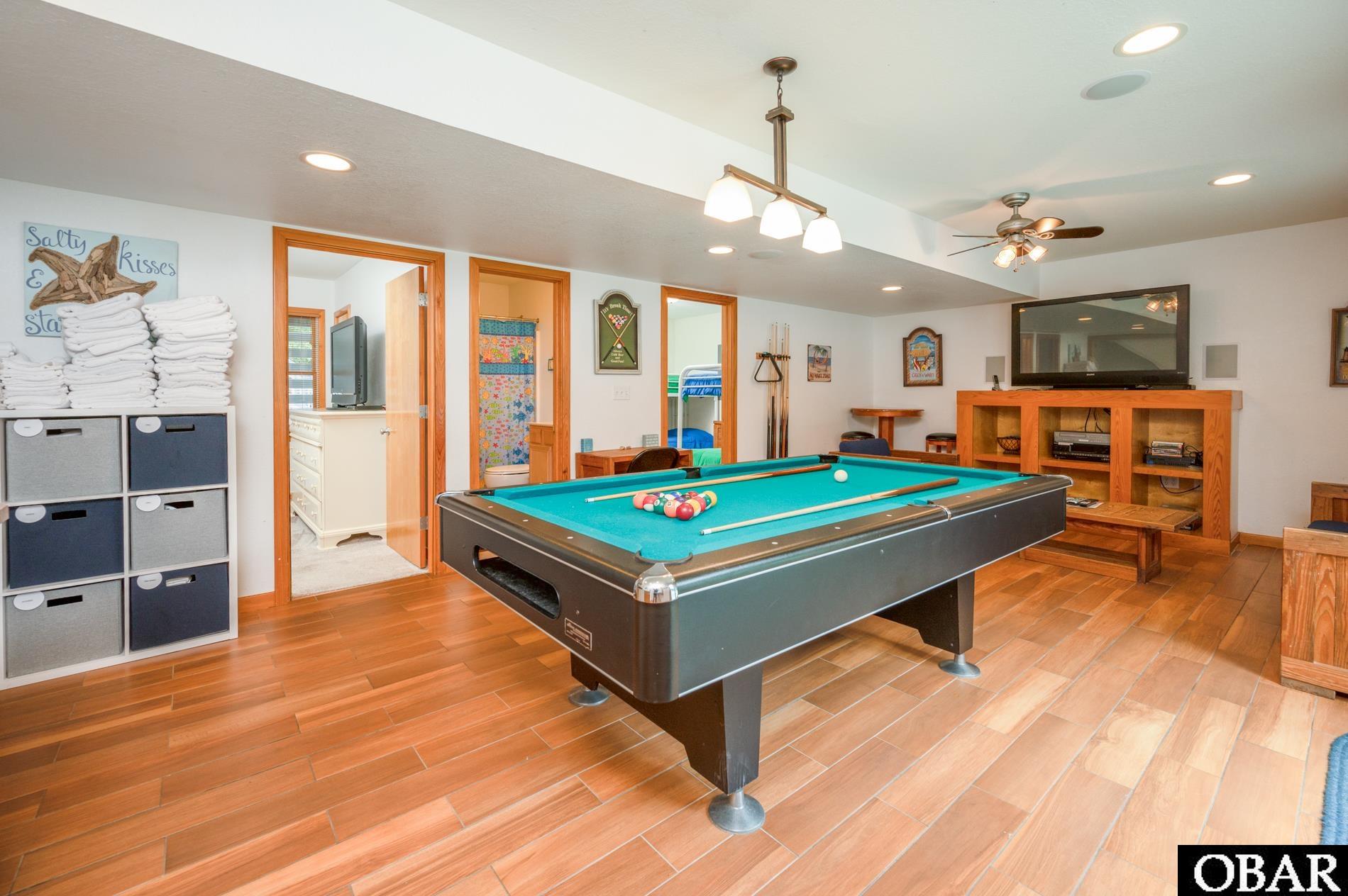 767 Gulfstream Court, Corolla, NC 27927, 7 Bedrooms Bedrooms, ,6 BathroomsBathrooms,Residential,For sale,Gulfstream Court,127304