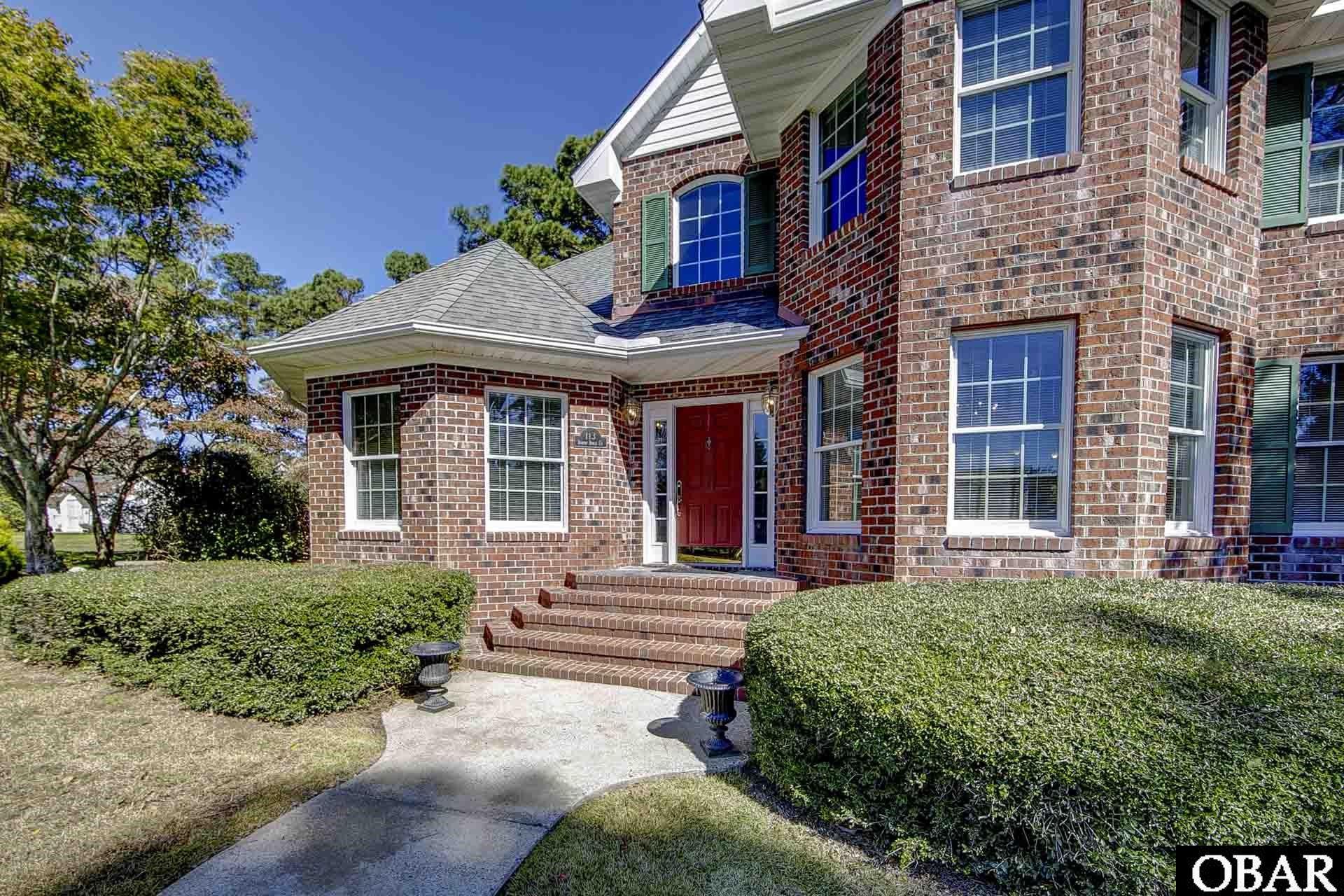 113 Robert Bruce Drive, Manteo, NC 27954, 5 Bedrooms Bedrooms, ,3 BathroomsBathrooms,Residential,For sale,Robert Bruce Drive,127307
