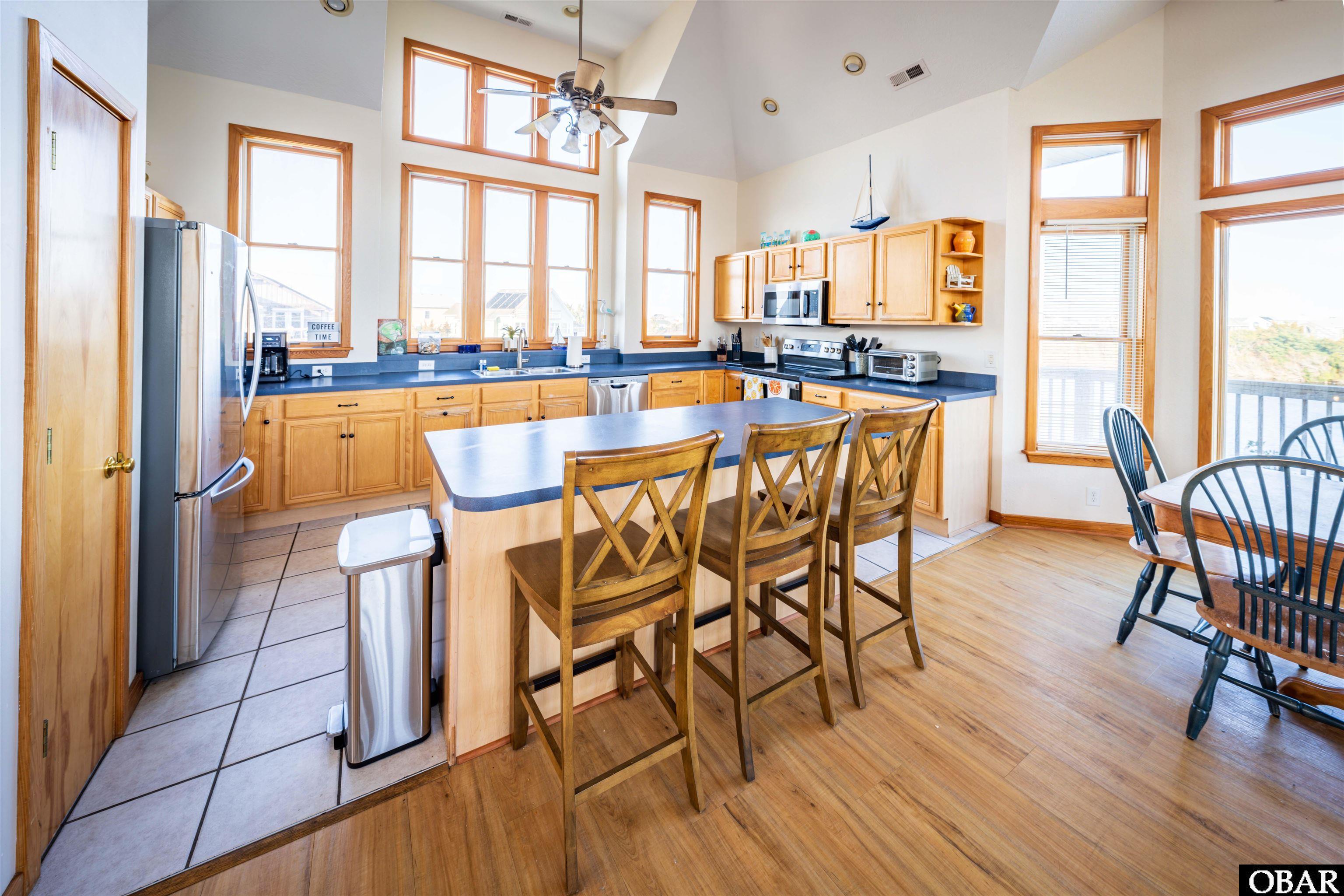 25236 Sea Vista Drive, Waves, NC 27982, 6 Bedrooms Bedrooms, ,5 BathroomsBathrooms,Residential,For sale,Sea Vista Drive,127308