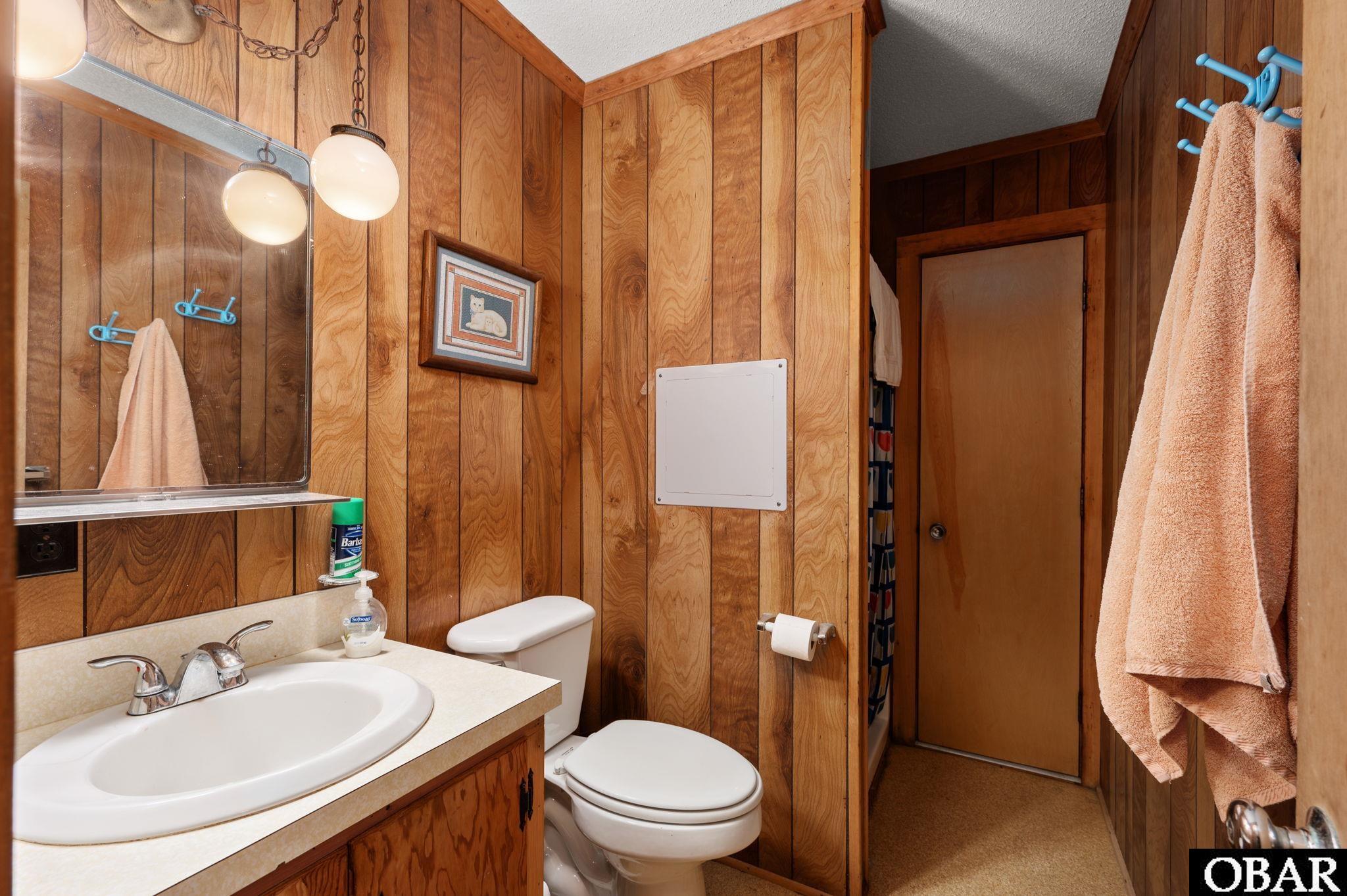 1007 Lighthouse Drive, Corolla, NC 27927, 3 Bedrooms Bedrooms, ,2 BathroomsBathrooms,Residential,For sale,Lighthouse Drive,127309
