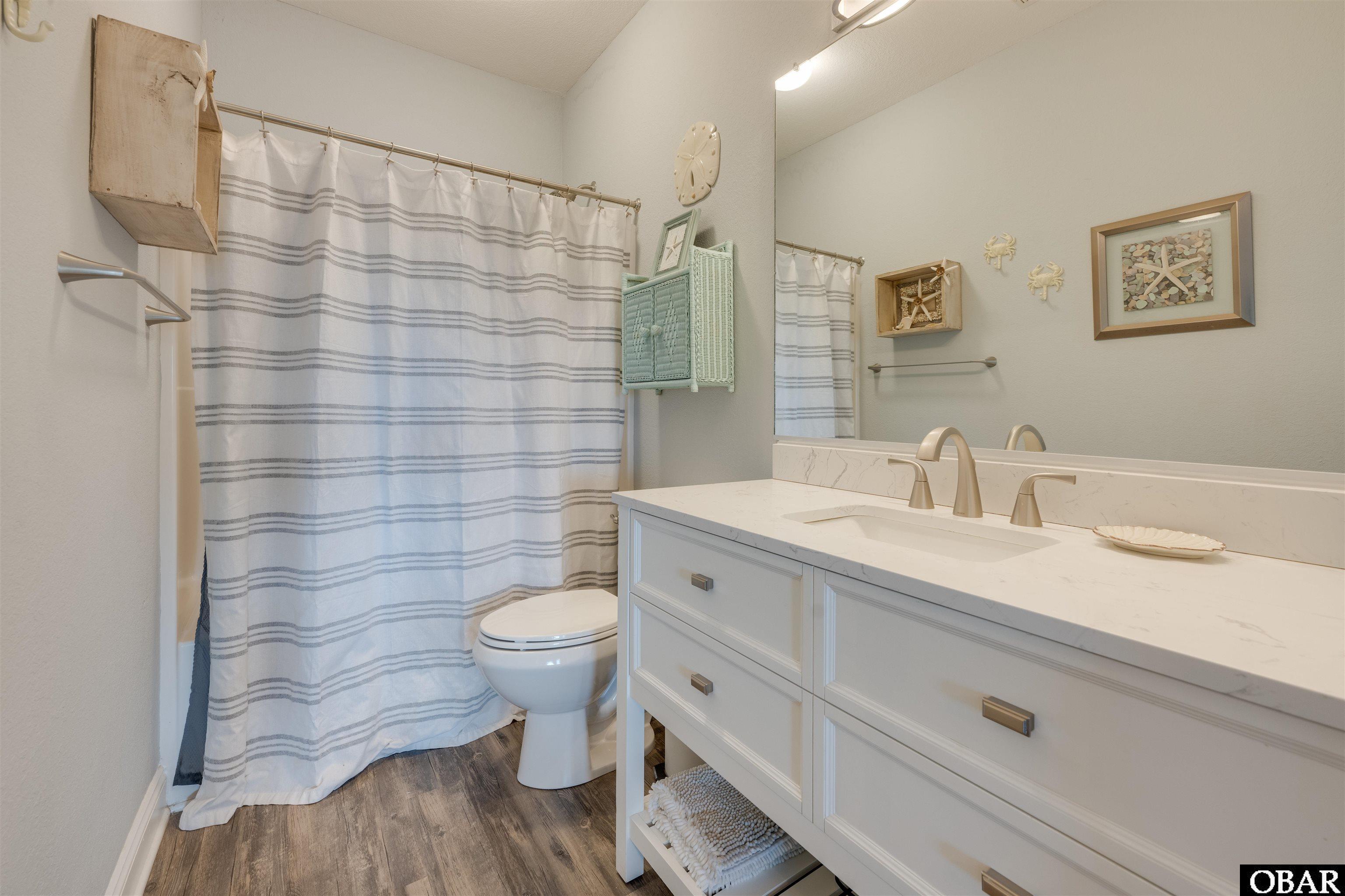 1712 Virginia Dare Trail, Kill Devil Hills, NC 27948, 2 Bedrooms Bedrooms, ,2 BathroomsBathrooms,Residential,For sale,Virginia Dare Trail,127310