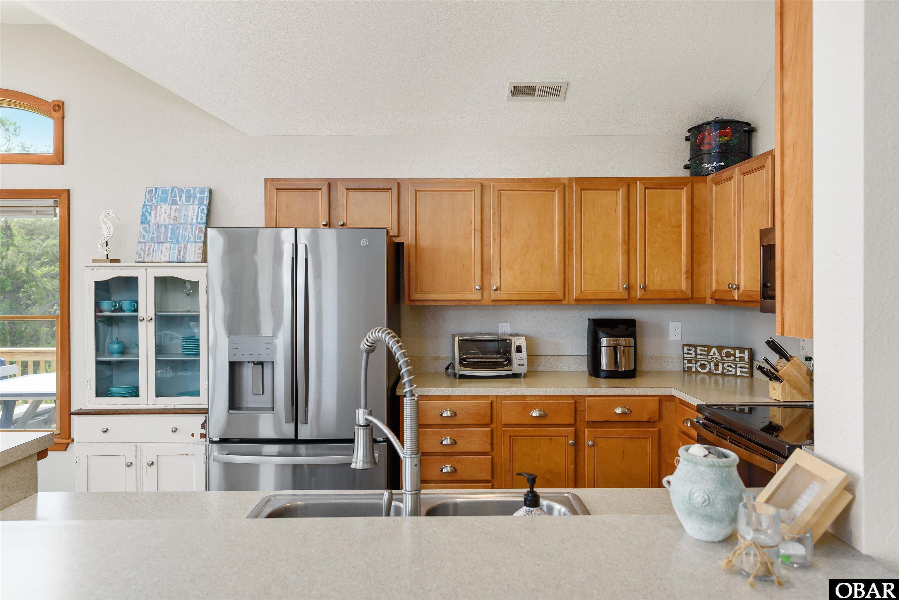 750 Sea Horse Court, Corolla, NC 27927, 4 Bedrooms Bedrooms, ,3 BathroomsBathrooms,Residential,For sale,Sea Horse Court,127314