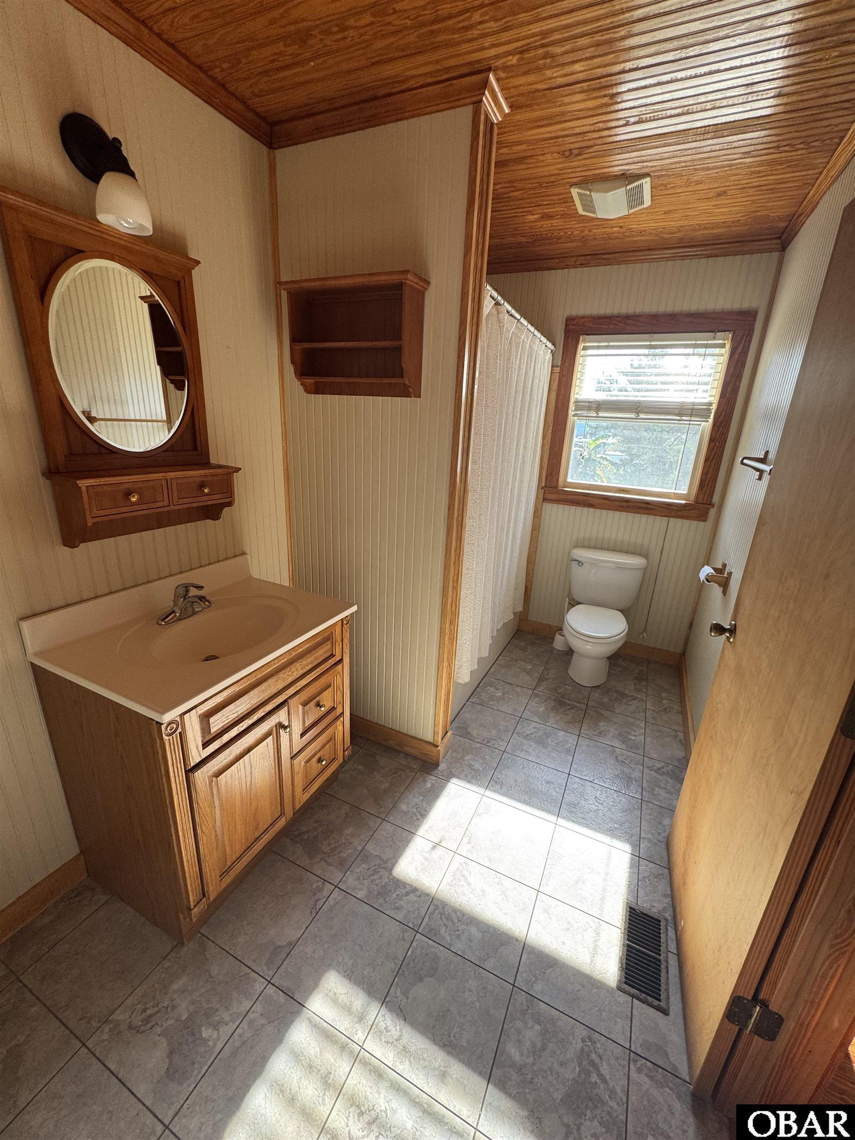 19 Cuttensage Lane, Ocracoke, NC 27960, 2 Bedrooms Bedrooms, ,2 BathroomsBathrooms,Residential,For sale,Cuttensage Lane,127317
