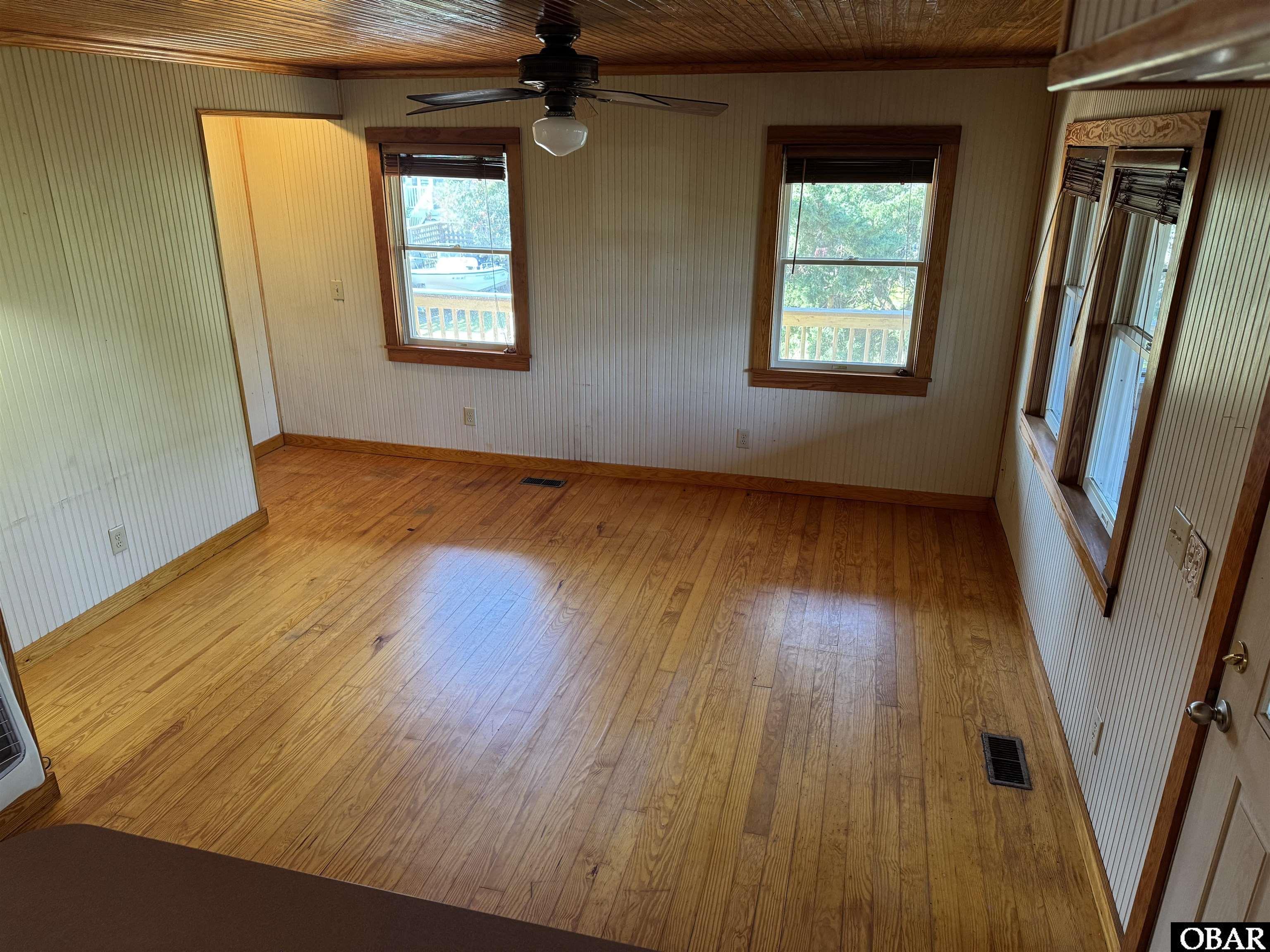 19 Cuttensage Lane, Ocracoke, NC 27960, 2 Bedrooms Bedrooms, ,2 BathroomsBathrooms,Residential,For sale,Cuttensage Lane,127317