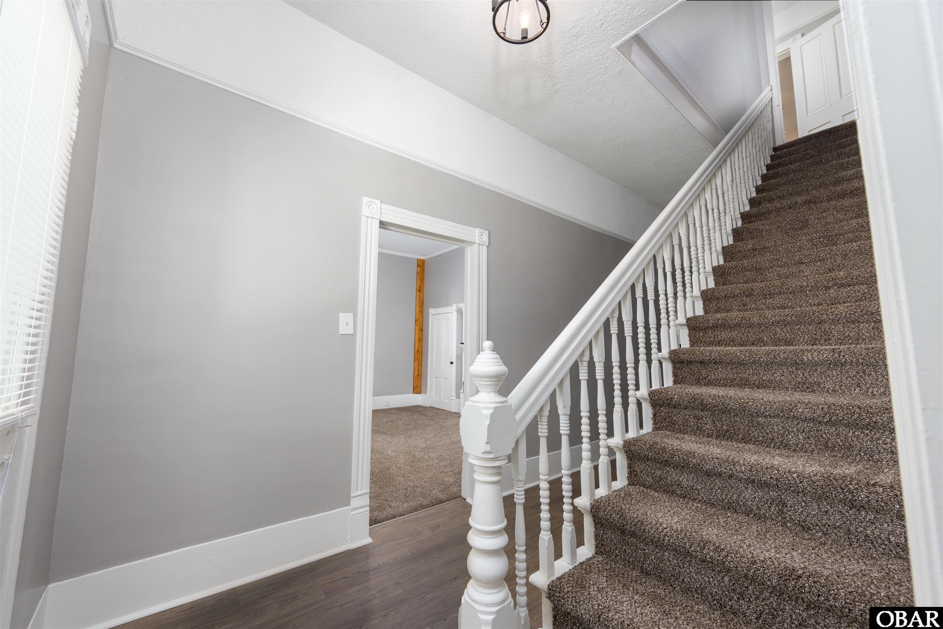 514 Pennsylvania Ave, Hertford, NC 27944, 5 Bedrooms Bedrooms, ,2 BathroomsBathrooms,Residential,For sale,Pennsylvania Ave,127331