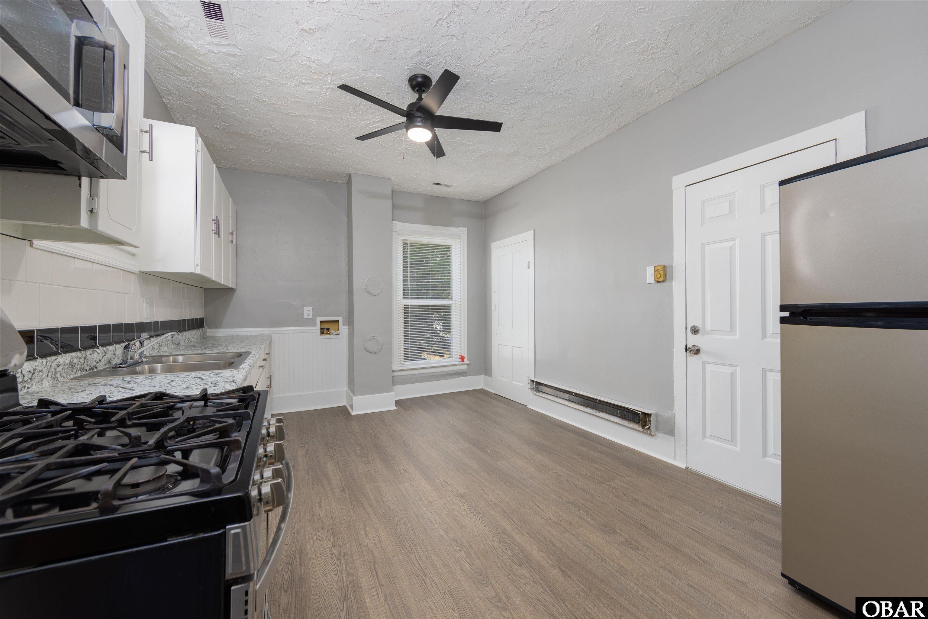 514 Pennsylvania Ave, Hertford, NC 27944, 5 Bedrooms Bedrooms, ,2 BathroomsBathrooms,Residential,For sale,Pennsylvania Ave,127331