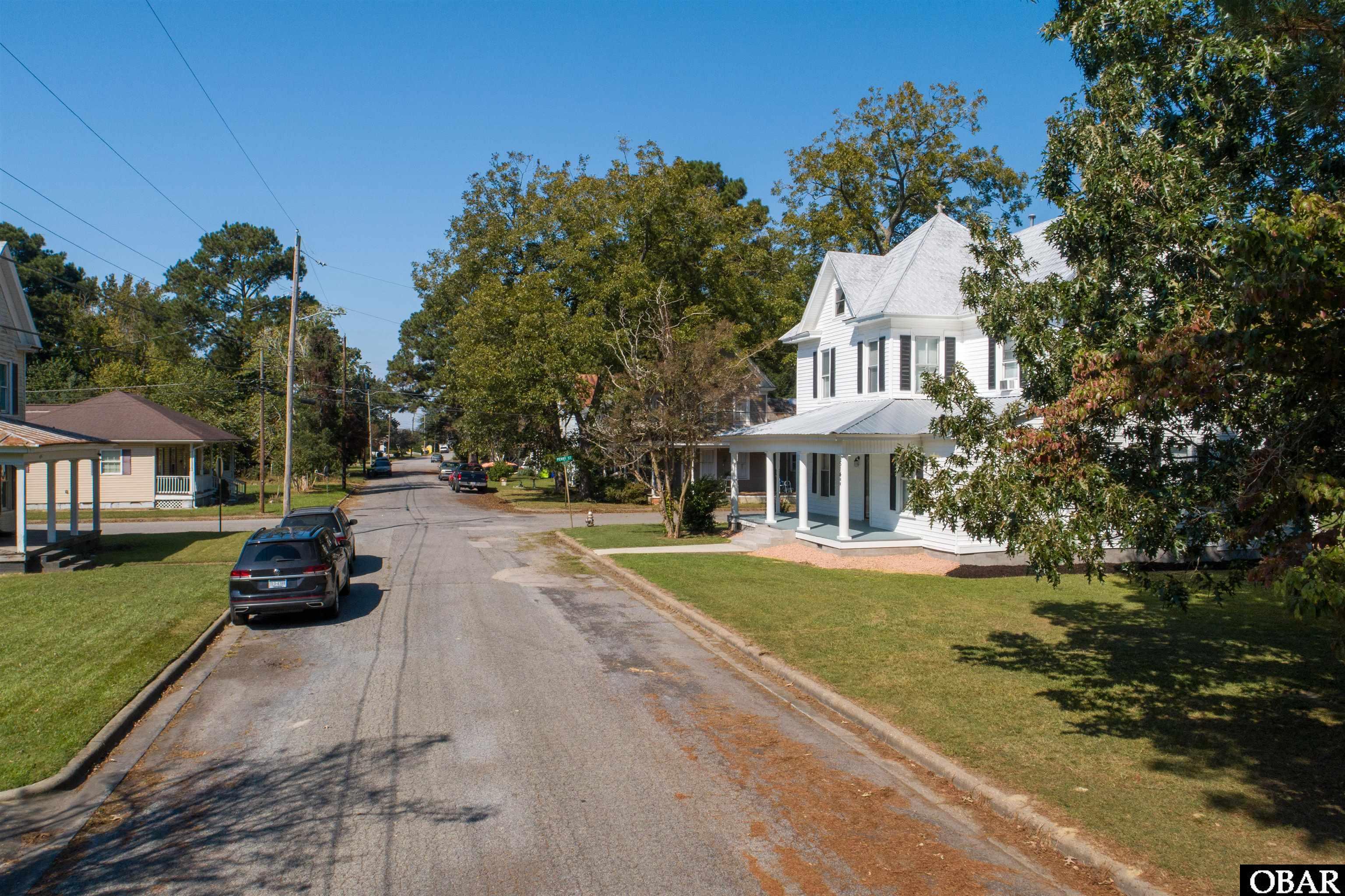 514 Pennsylvania Ave, Hertford, NC 27944, 5 Bedrooms Bedrooms, ,2 BathroomsBathrooms,Residential,For sale,Pennsylvania Ave,127331