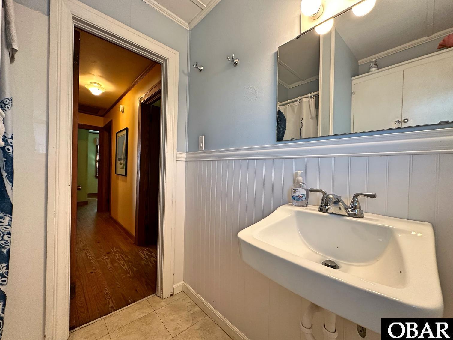 4728 Virginia Dare Trail, Kitty Hawk, NC 27949, 3 Bedrooms Bedrooms, ,1 BathroomBathrooms,Residential,For sale,Virginia Dare Trail,127350