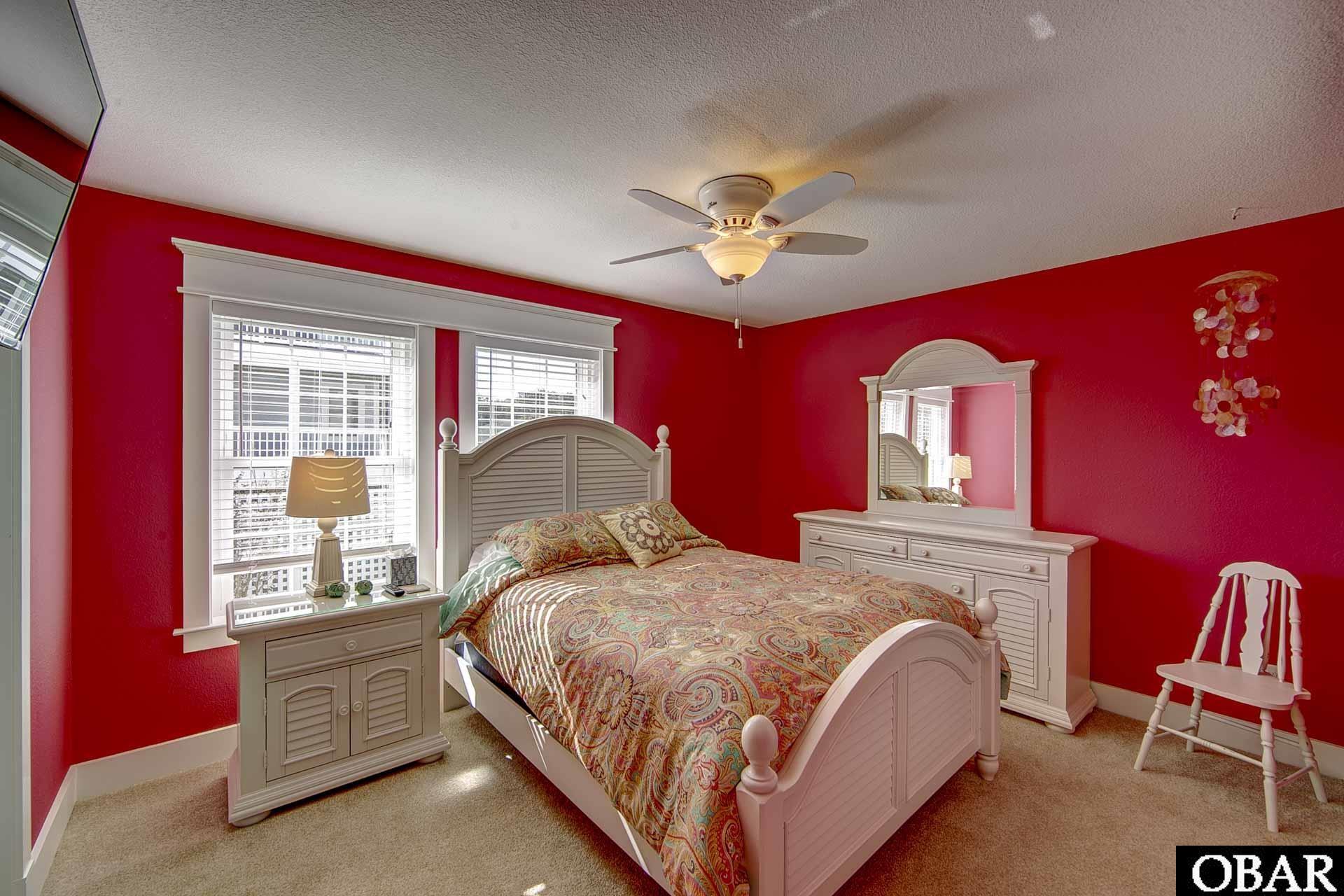 202 First Flight Run, Kitty Hawk, NC 27949, 5 Bedrooms Bedrooms, ,5 BathroomsBathrooms,Residential,For sale,First Flight Run,127352