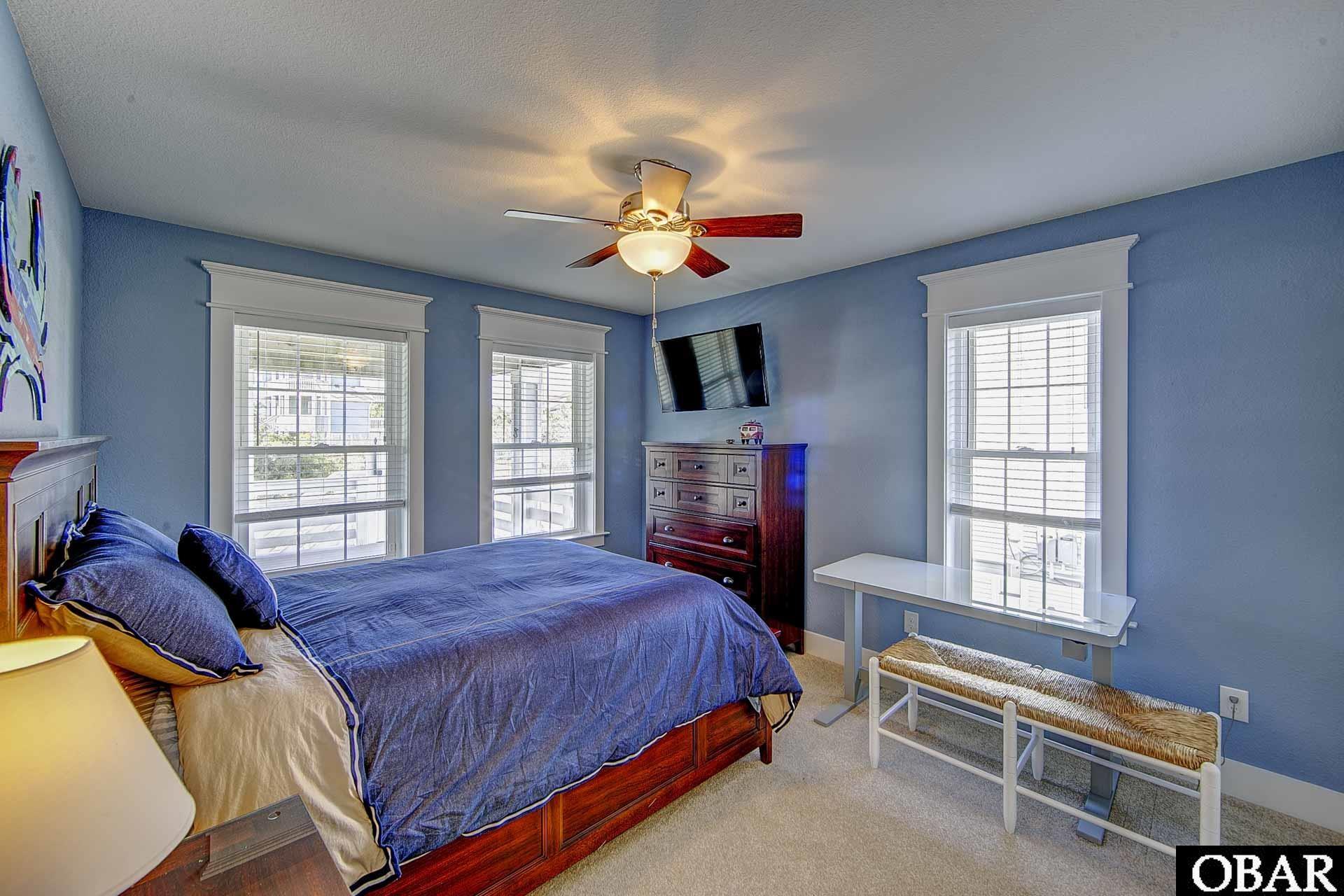 202 First Flight Run, Kitty Hawk, NC 27949, 5 Bedrooms Bedrooms, ,5 BathroomsBathrooms,Residential,For sale,First Flight Run,127352