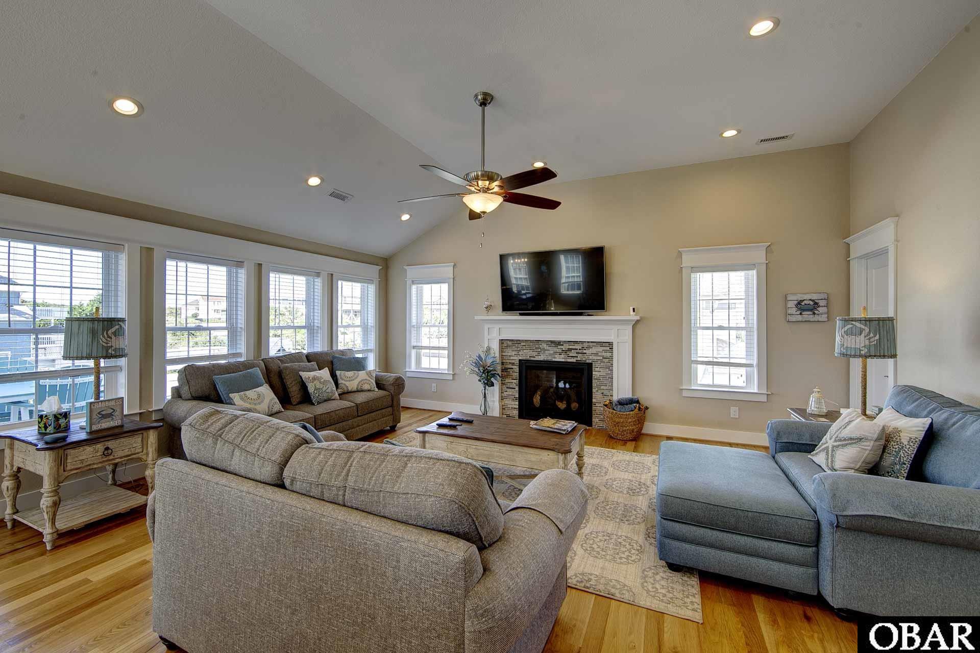 202 First Flight Run, Kitty Hawk, NC 27949, 5 Bedrooms Bedrooms, ,5 BathroomsBathrooms,Residential,For sale,First Flight Run,127352