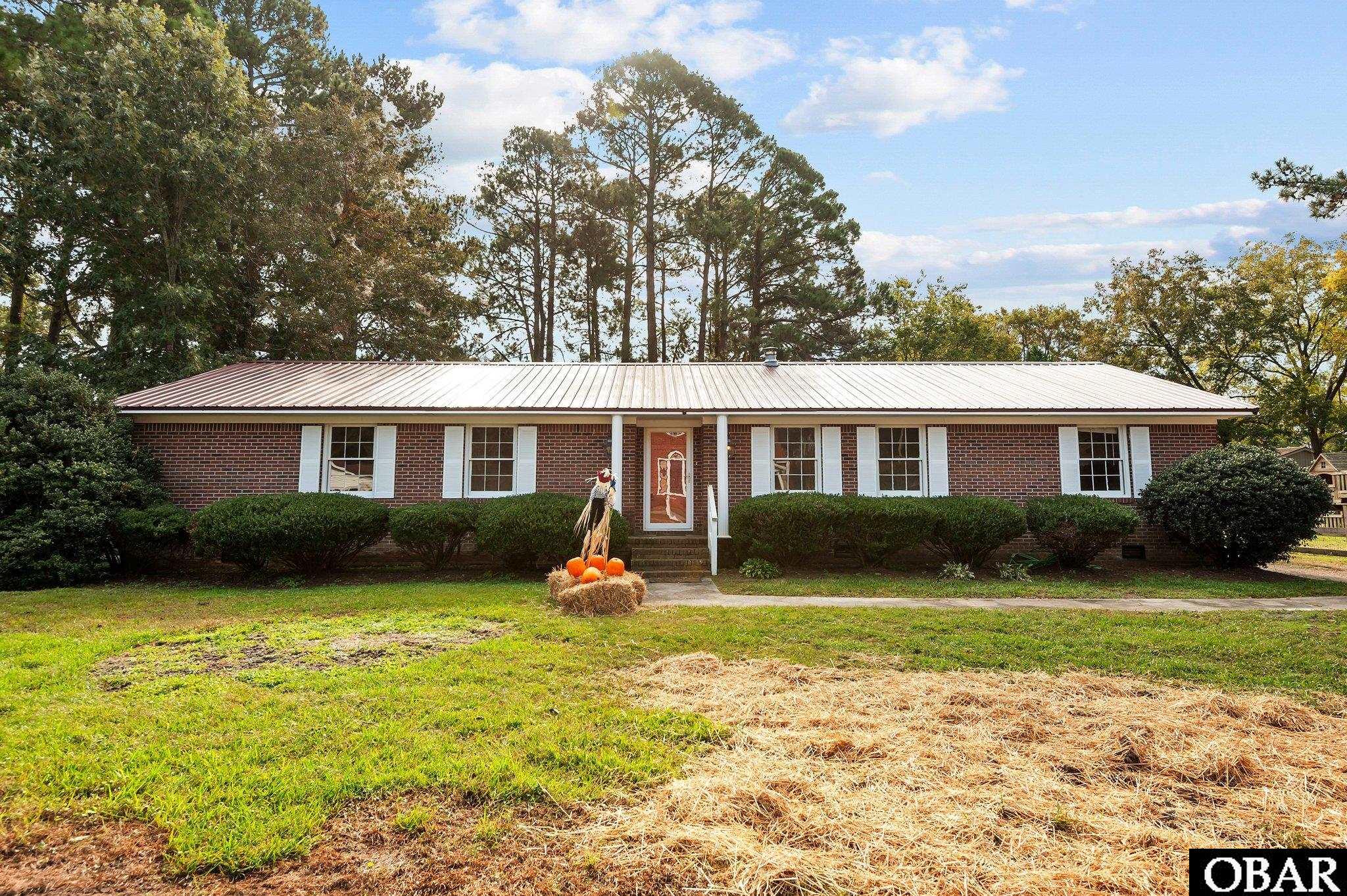 109 Seventh Avenue, Creswell, NC 27928, 3 Bedrooms Bedrooms, ,2 BathroomsBathrooms,Residential,For sale,Seventh Avenue,127355