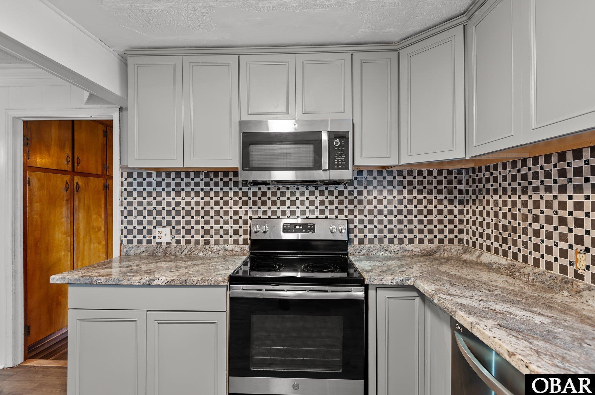 109 Seventh Avenue, Creswell, NC 27928, 3 Bedrooms Bedrooms, ,2 BathroomsBathrooms,Residential,For sale,Seventh Avenue,127355