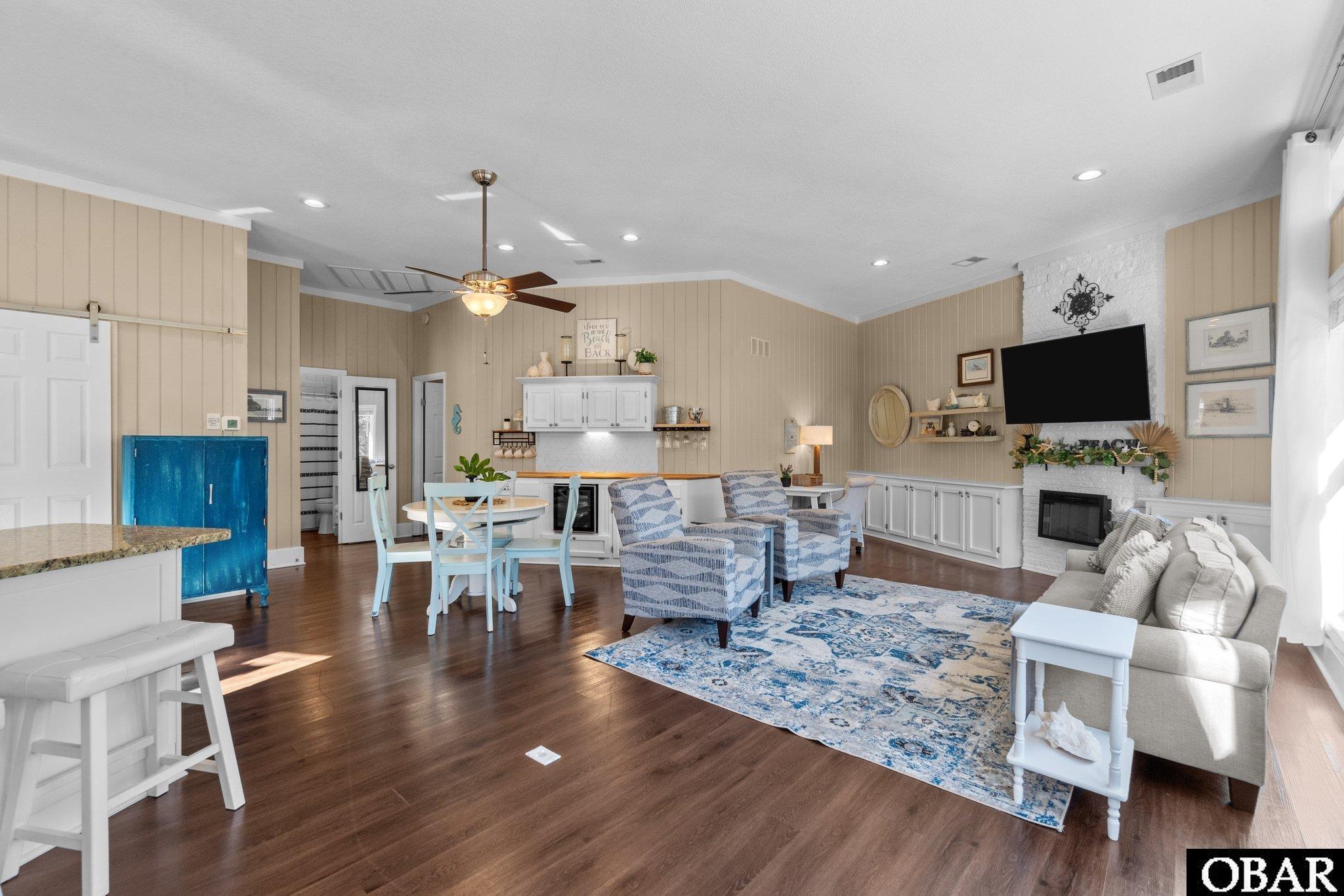 215 Heritage Lane, Kitty Hawk, NC 27949, 4 Bedrooms Bedrooms, ,3 BathroomsBathrooms,Residential,For sale,Heritage Lane,127364