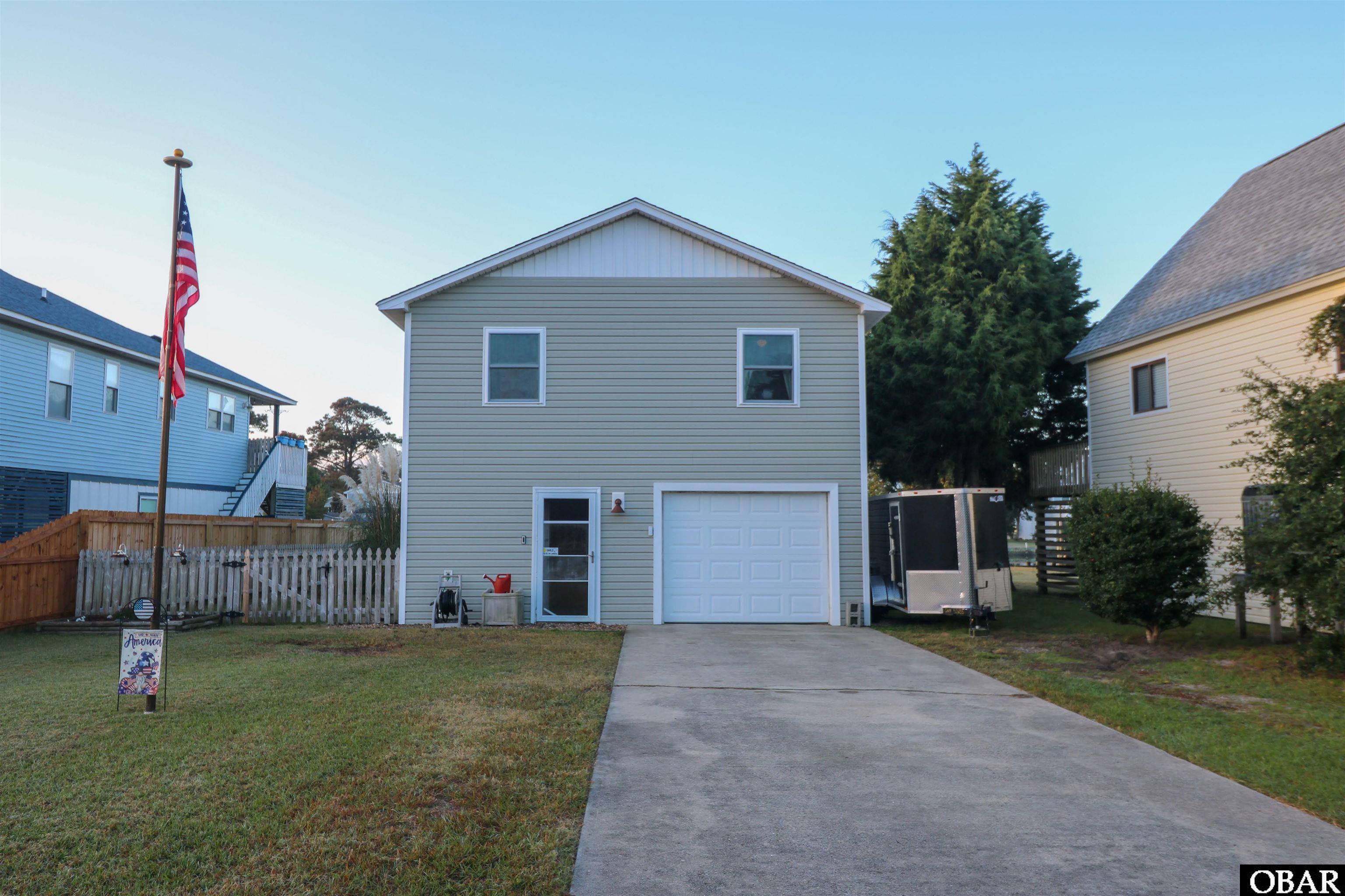 221 Broadbay Drive, Kill Devil Hills, NC 27948, 3 Bedrooms Bedrooms, ,2 BathroomsBathrooms,Residential,For sale,Broadbay Drive,127371