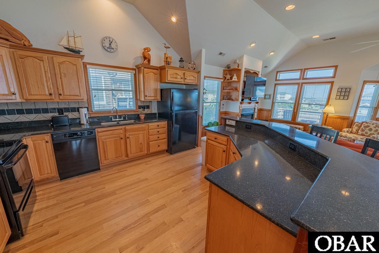 3519 Memorial Avenue, Nags Head, NC 27959, 5 Bedrooms Bedrooms, ,4 BathroomsBathrooms,Residential,For sale,Memorial Avenue,127372