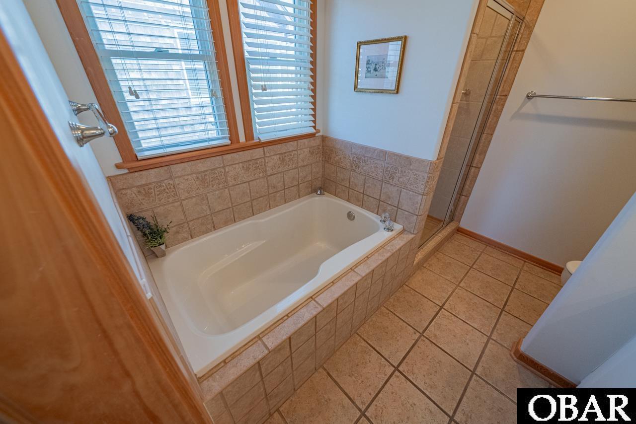 3519 Memorial Avenue, Nags Head, NC 27959, 5 Bedrooms Bedrooms, ,4 BathroomsBathrooms,Residential,For sale,Memorial Avenue,127372