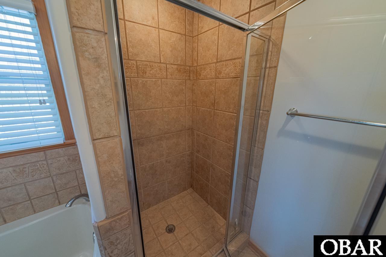 3519 Memorial Avenue, Nags Head, NC 27959, 5 Bedrooms Bedrooms, ,4 BathroomsBathrooms,Residential,For sale,Memorial Avenue,127372