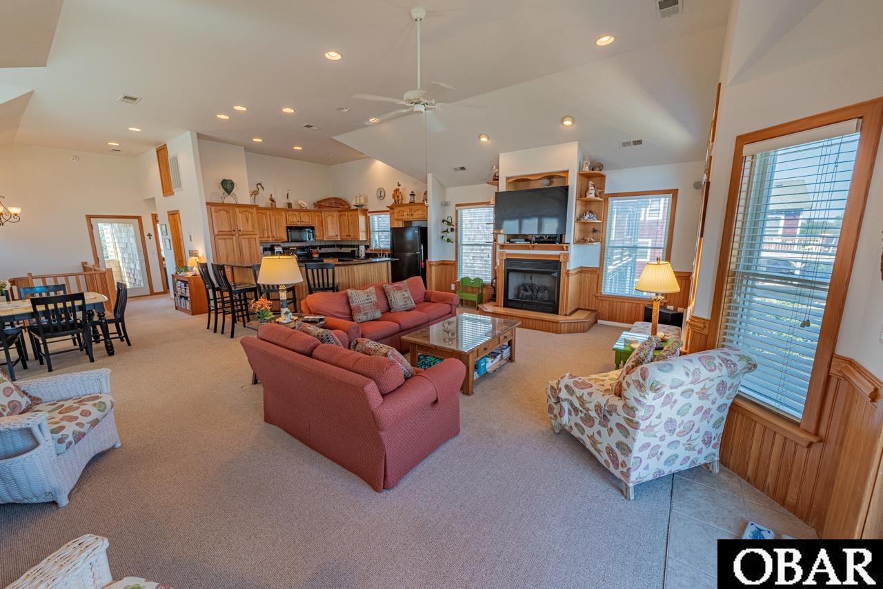3519 Memorial Avenue, Nags Head, NC 27959, 5 Bedrooms Bedrooms, ,4 BathroomsBathrooms,Residential,For sale,Memorial Avenue,127372