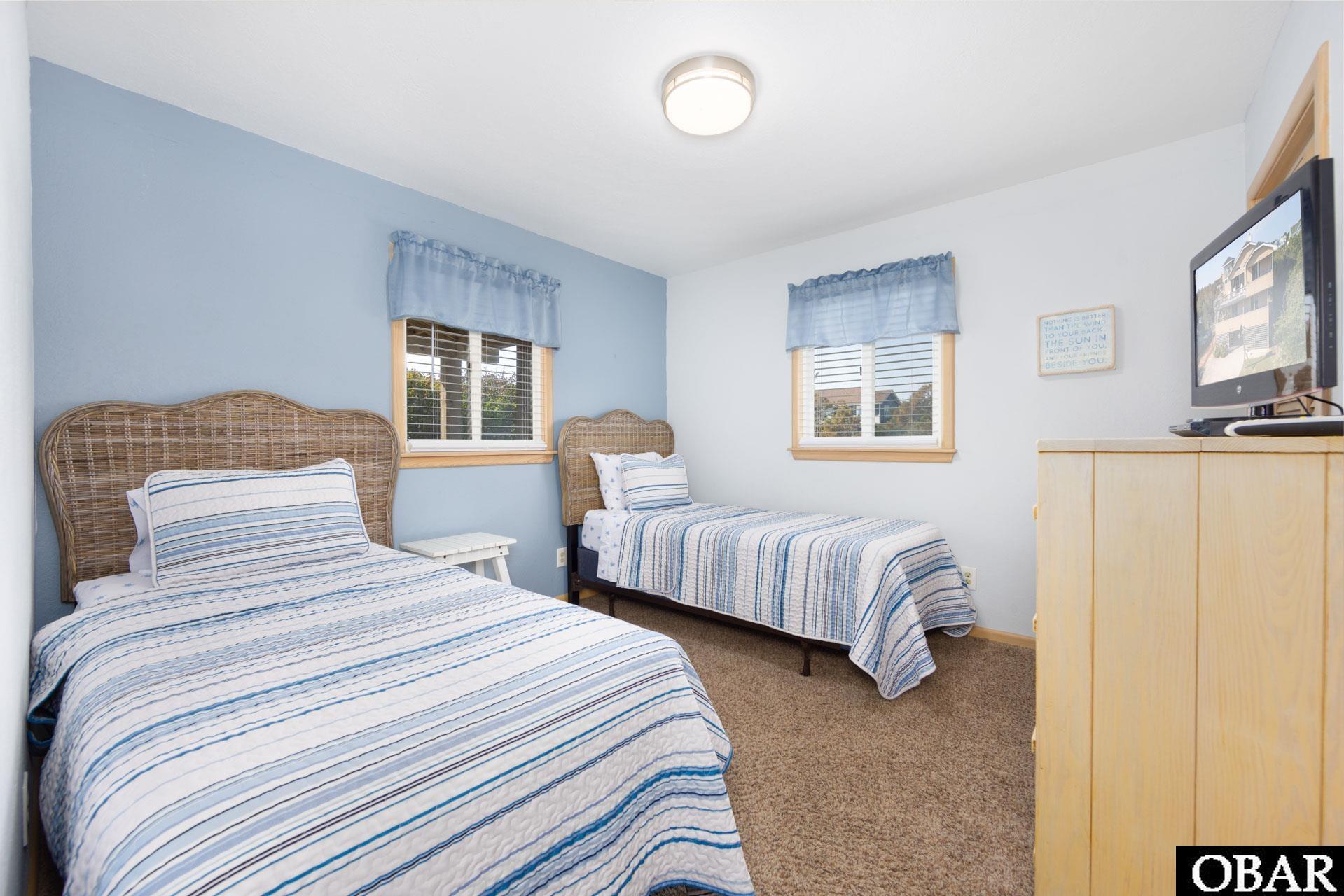 878 Whalehead Drive, Corolla, NC 27927, 5 Bedrooms Bedrooms, ,4 BathroomsBathrooms,Residential,For sale,Whalehead Drive,127377