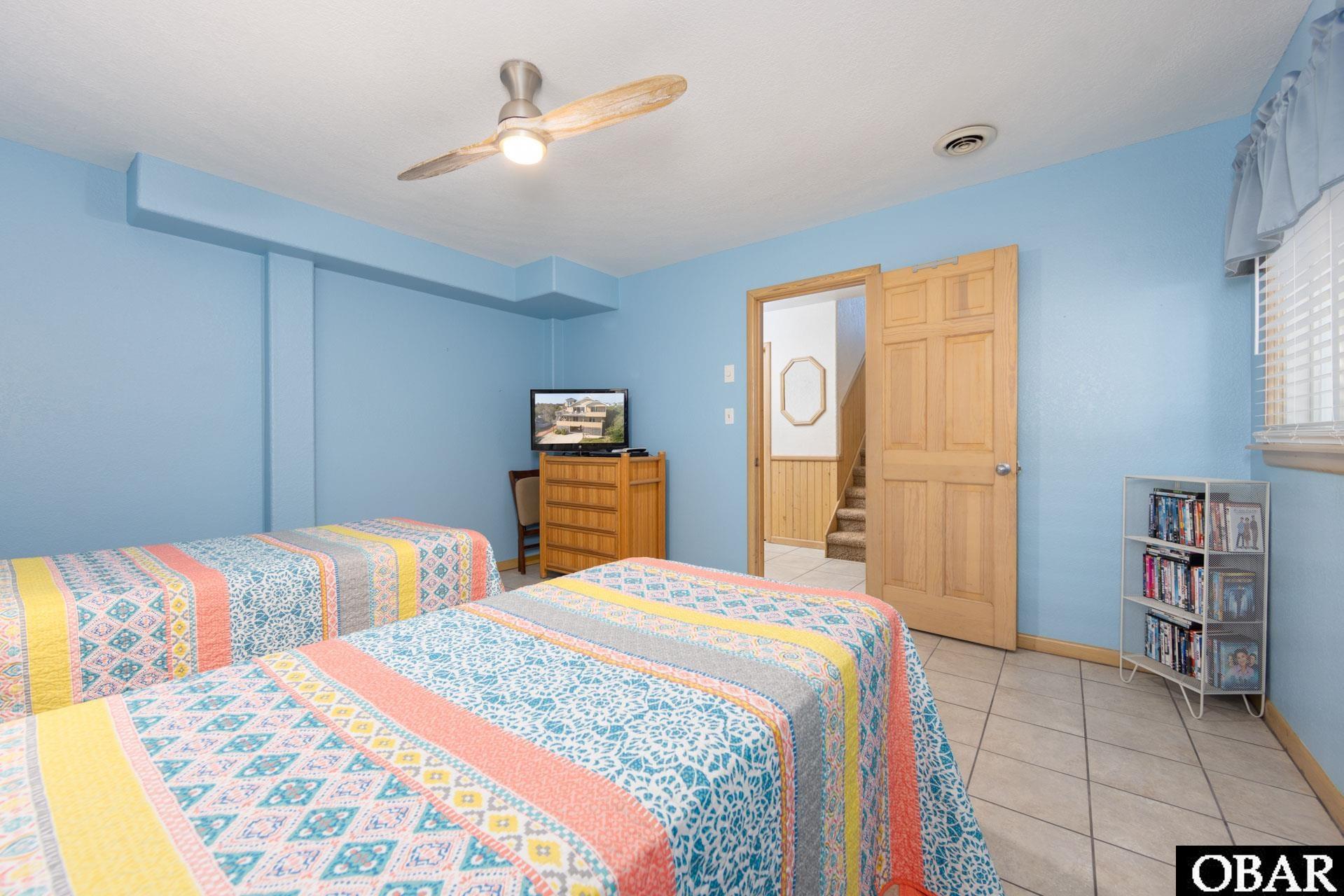 878 Whalehead Drive, Corolla, NC 27927, 5 Bedrooms Bedrooms, ,4 BathroomsBathrooms,Residential,For sale,Whalehead Drive,127377