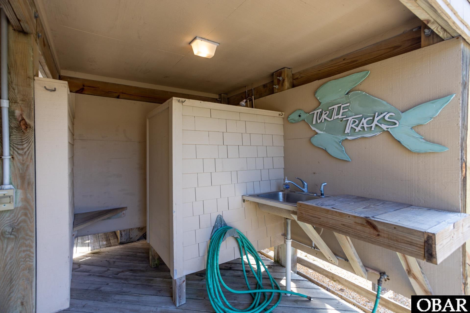 878 Whalehead Drive, Corolla, NC 27927, 5 Bedrooms Bedrooms, ,4 BathroomsBathrooms,Residential,For sale,Whalehead Drive,127377