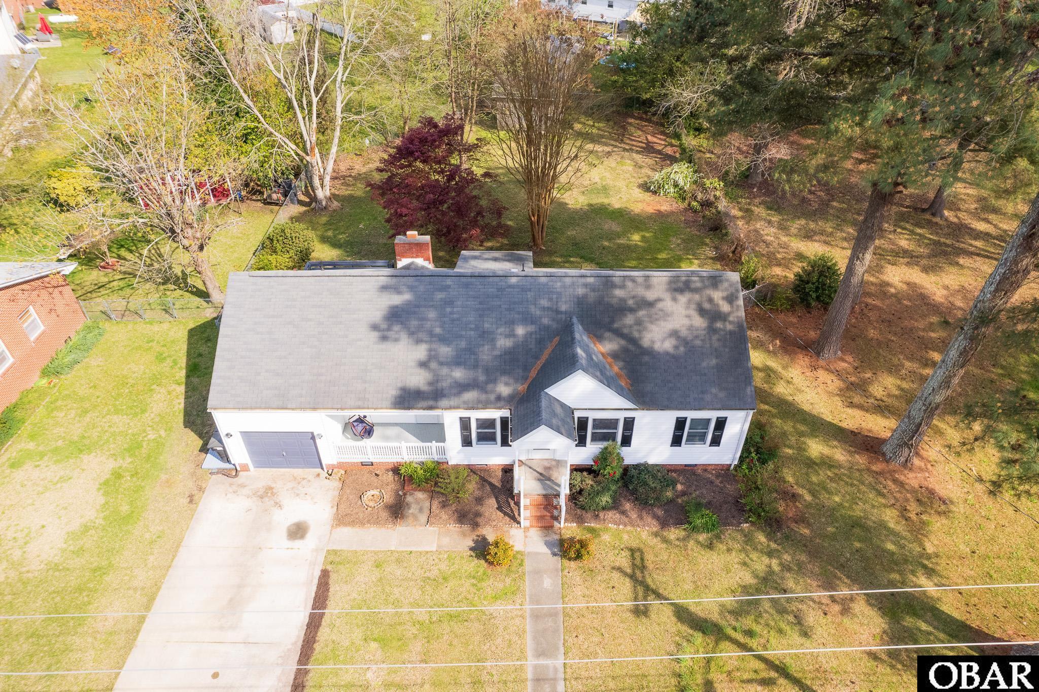 1704 Edgewood Drive, Elizabeth City, NC 27909, 3 Bedrooms Bedrooms, ,2 BathroomsBathrooms,Residential,For sale,Edgewood Drive,127379