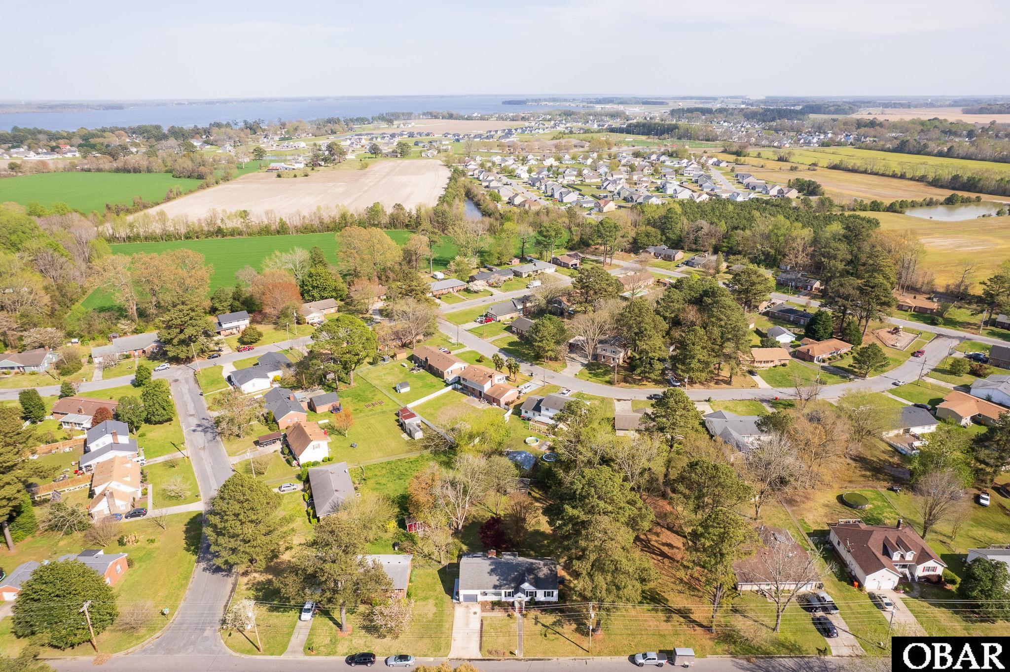 1704 Edgewood Drive, Elizabeth City, NC 27909, 3 Bedrooms Bedrooms, ,2 BathroomsBathrooms,Residential,For sale,Edgewood Drive,127379