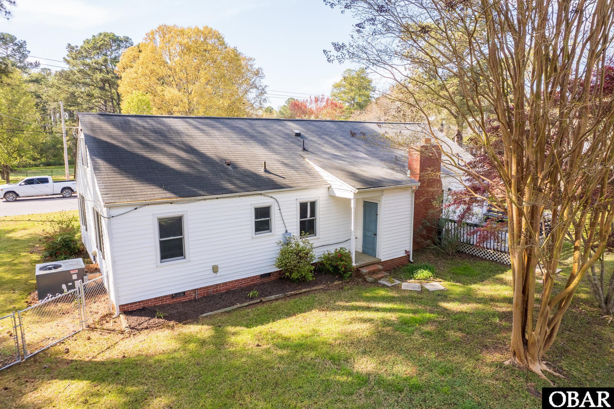 1704 Edgewood Drive, Elizabeth City, NC 27909, 3 Bedrooms Bedrooms, ,2 BathroomsBathrooms,Residential,For sale,Edgewood Drive,127379