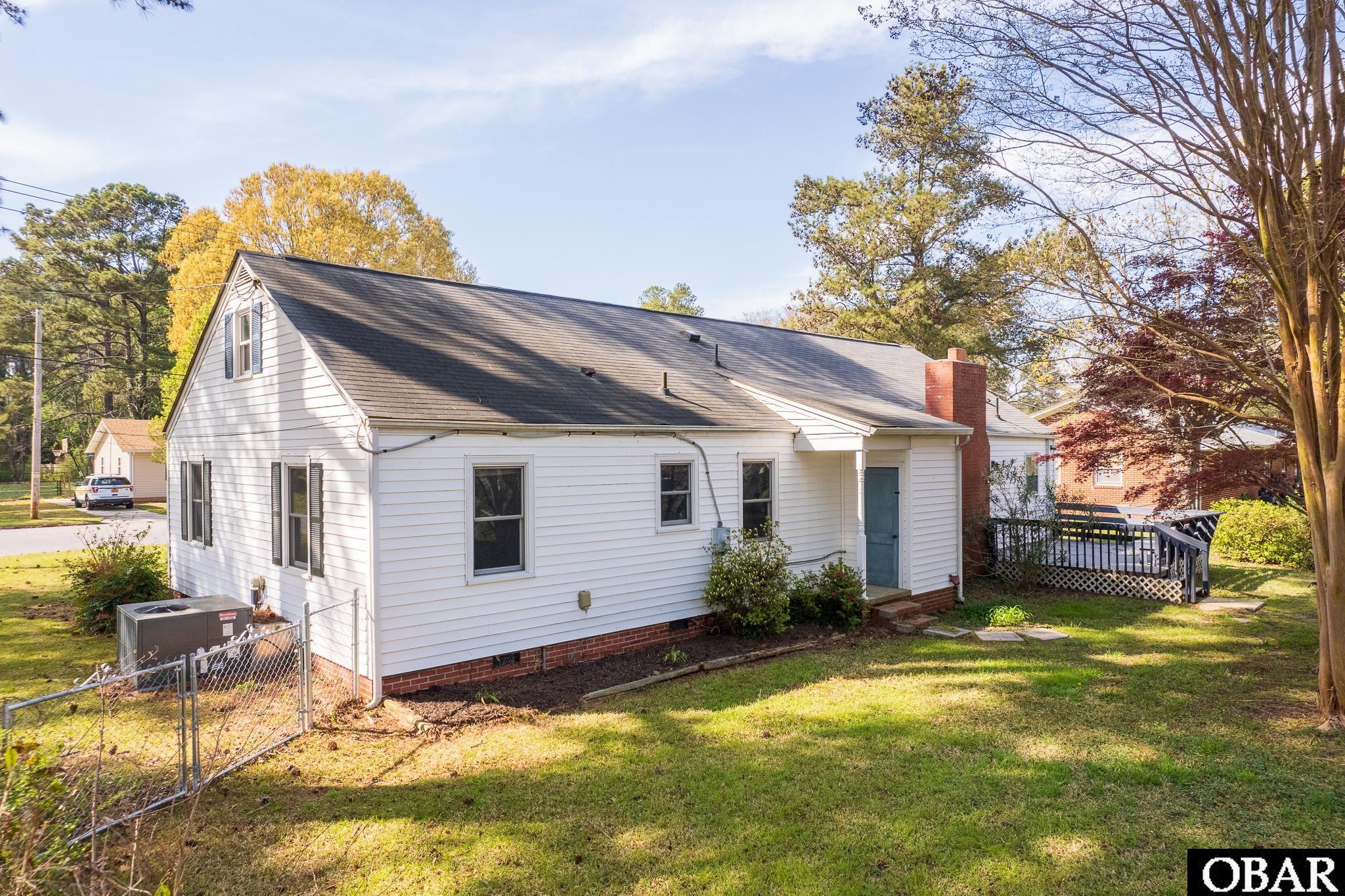 1704 Edgewood Drive, Elizabeth City, NC 27909, 3 Bedrooms Bedrooms, ,2 BathroomsBathrooms,Residential,For sale,Edgewood Drive,127379