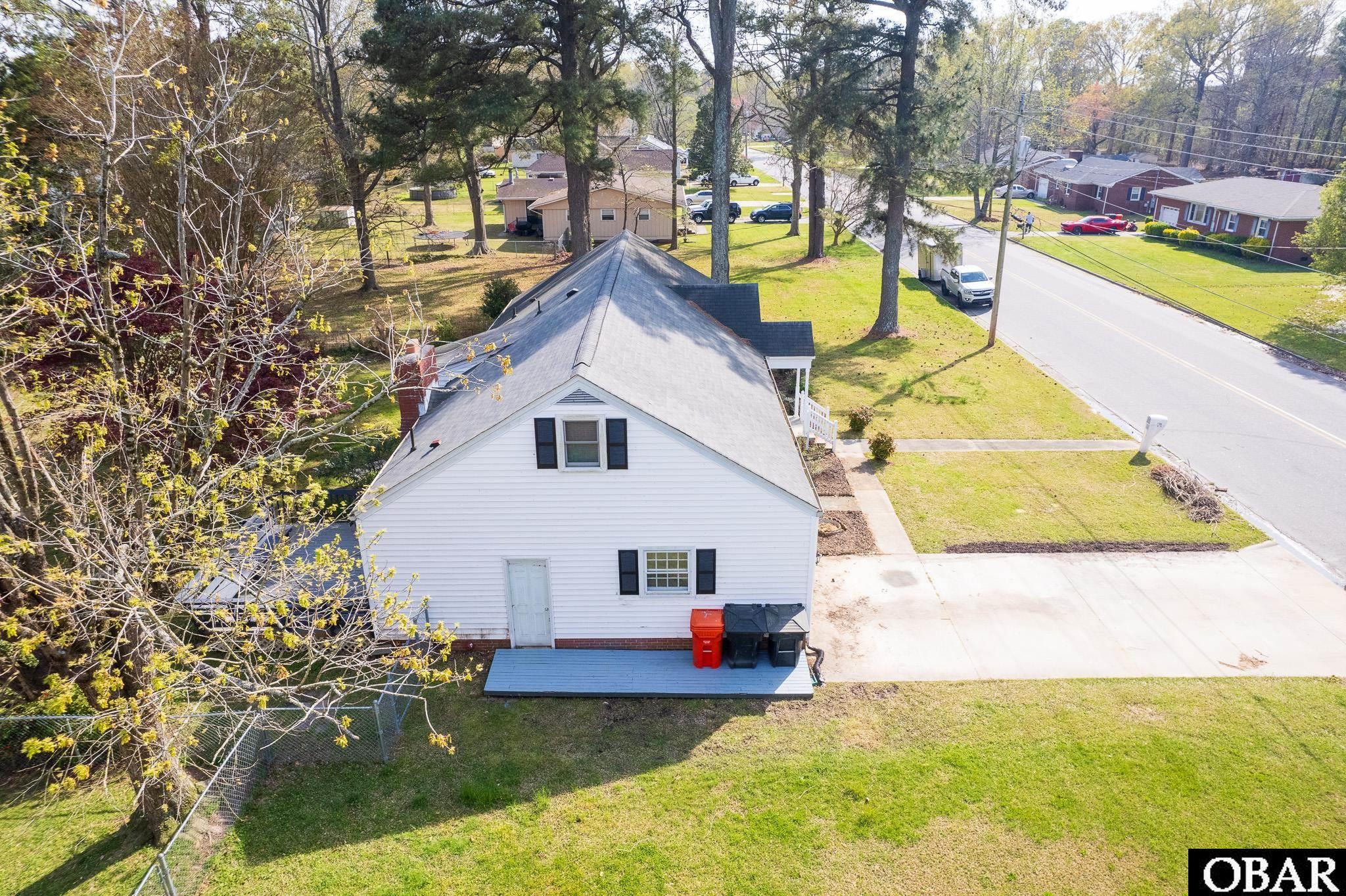 1704 Edgewood Drive, Elizabeth City, NC 27909, 3 Bedrooms Bedrooms, ,2 BathroomsBathrooms,Residential,For sale,Edgewood Drive,127379