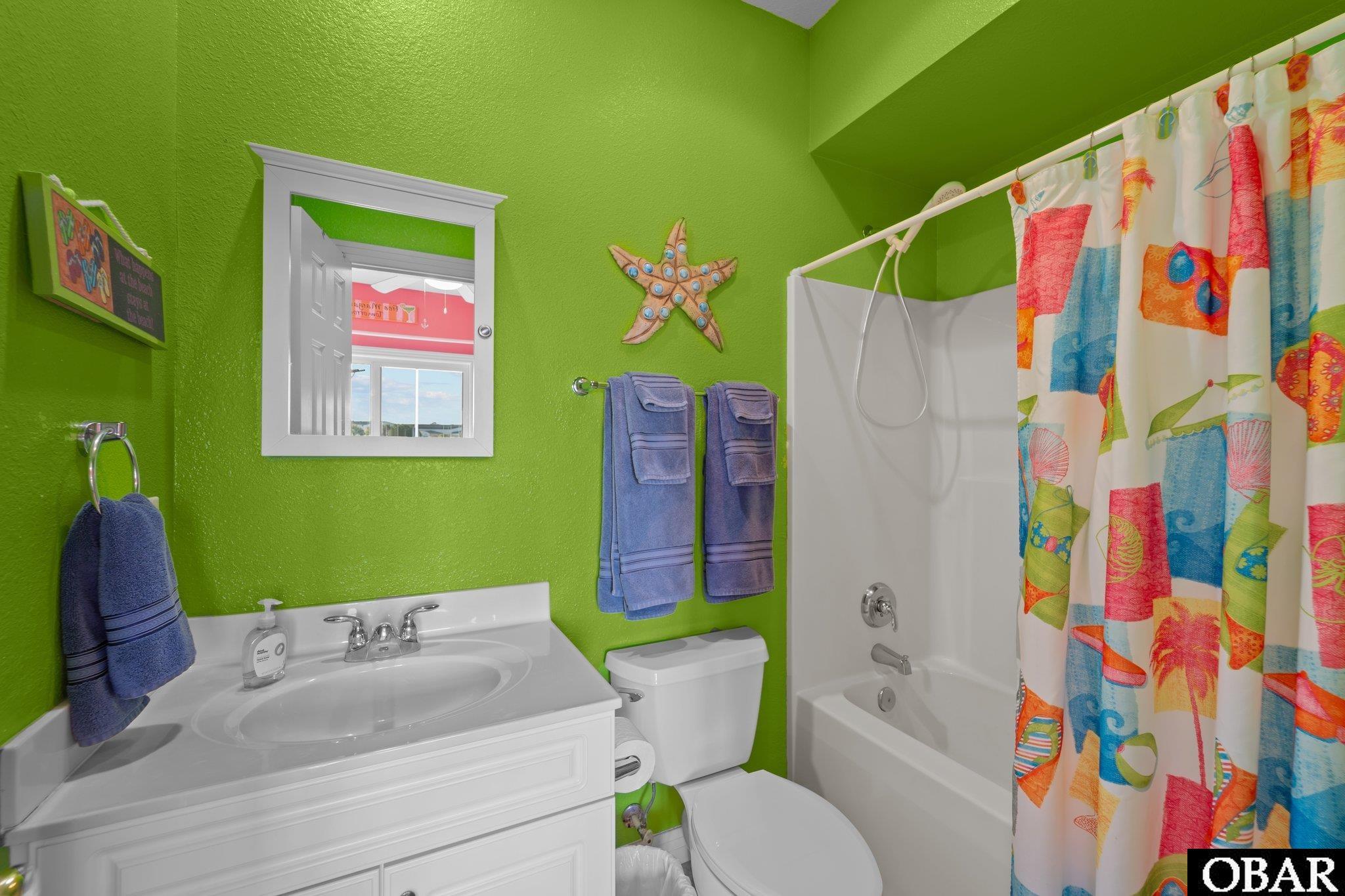 1108 Cambridge Road, Kill Devil Hills, NC 27948, 2 Bedrooms Bedrooms, ,2 BathroomsBathrooms,Residential,For sale,Cambridge Road,127397