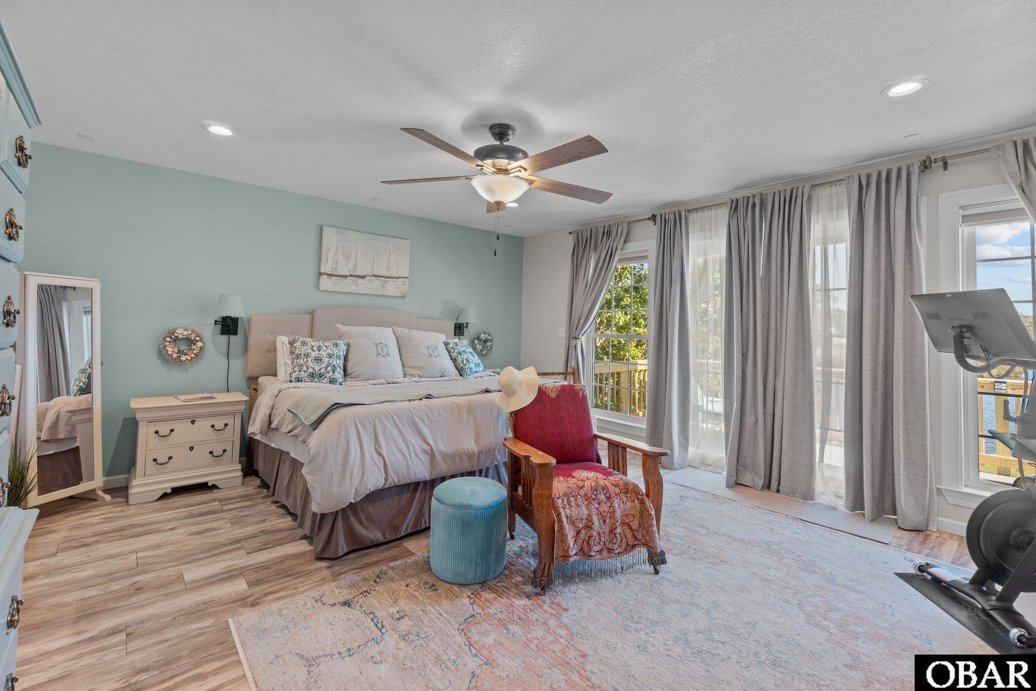 1156 Burnside Road, Manteo, NC 27954, 5 Bedrooms Bedrooms, ,3 BathroomsBathrooms,Residential,For sale,Burnside Road,127398