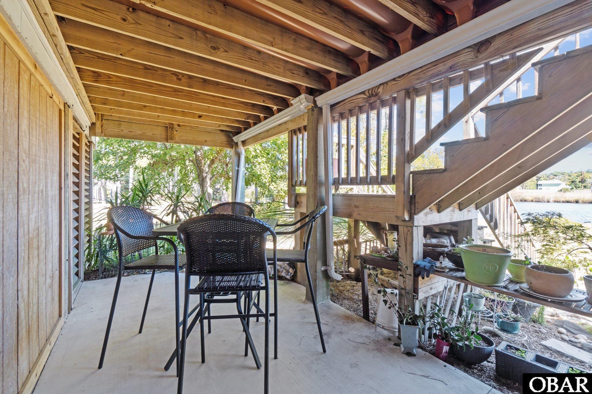 1156 Burnside Road, Manteo, NC 27954, 5 Bedrooms Bedrooms, ,3 BathroomsBathrooms,Residential,For sale,Burnside Road,127398