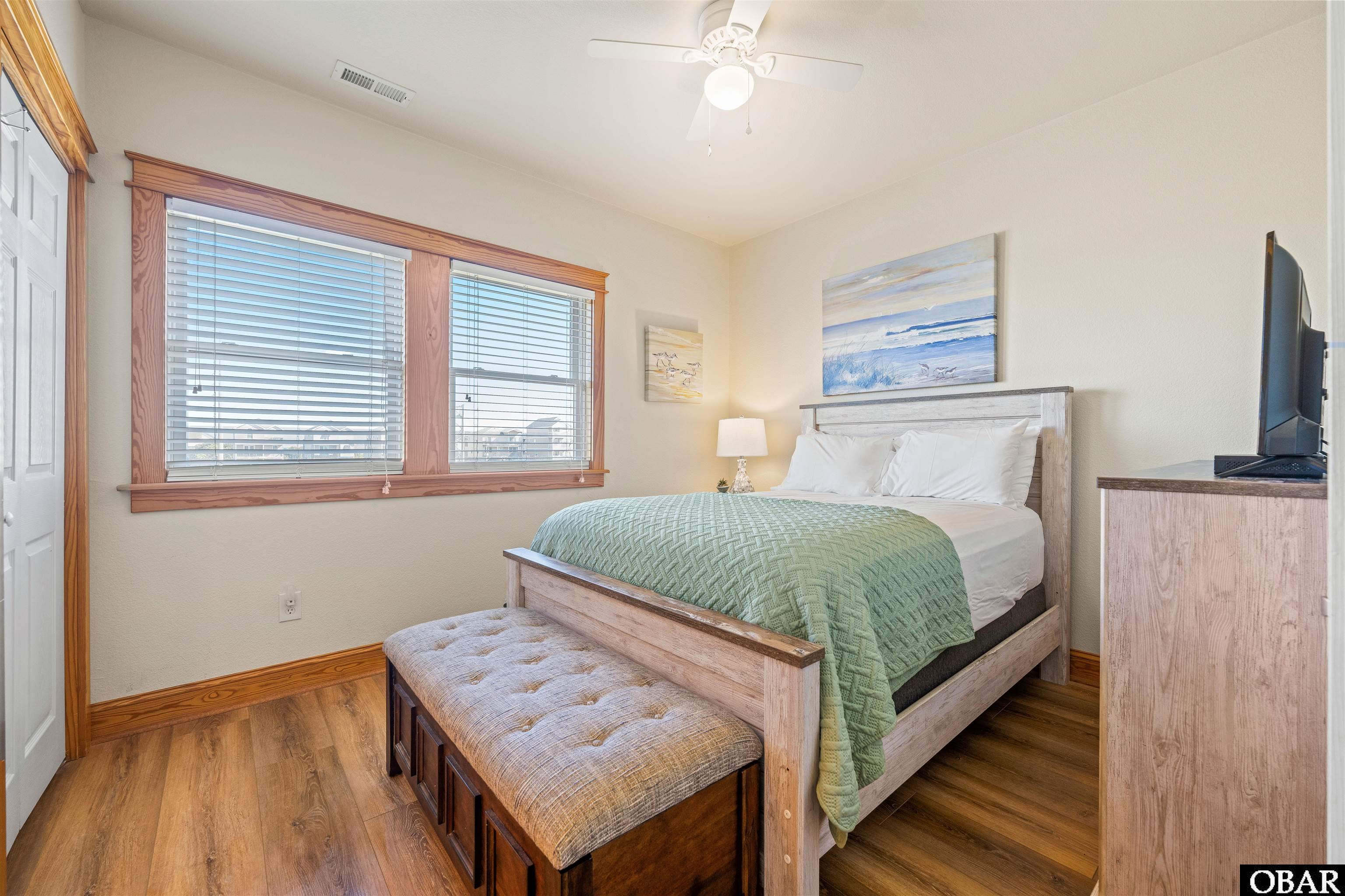 107 Gray Eagle Street, Nags Head, NC 27959, 3 Bedrooms Bedrooms, ,2 BathroomsBathrooms,Residential,For sale,Gray Eagle Street,127399