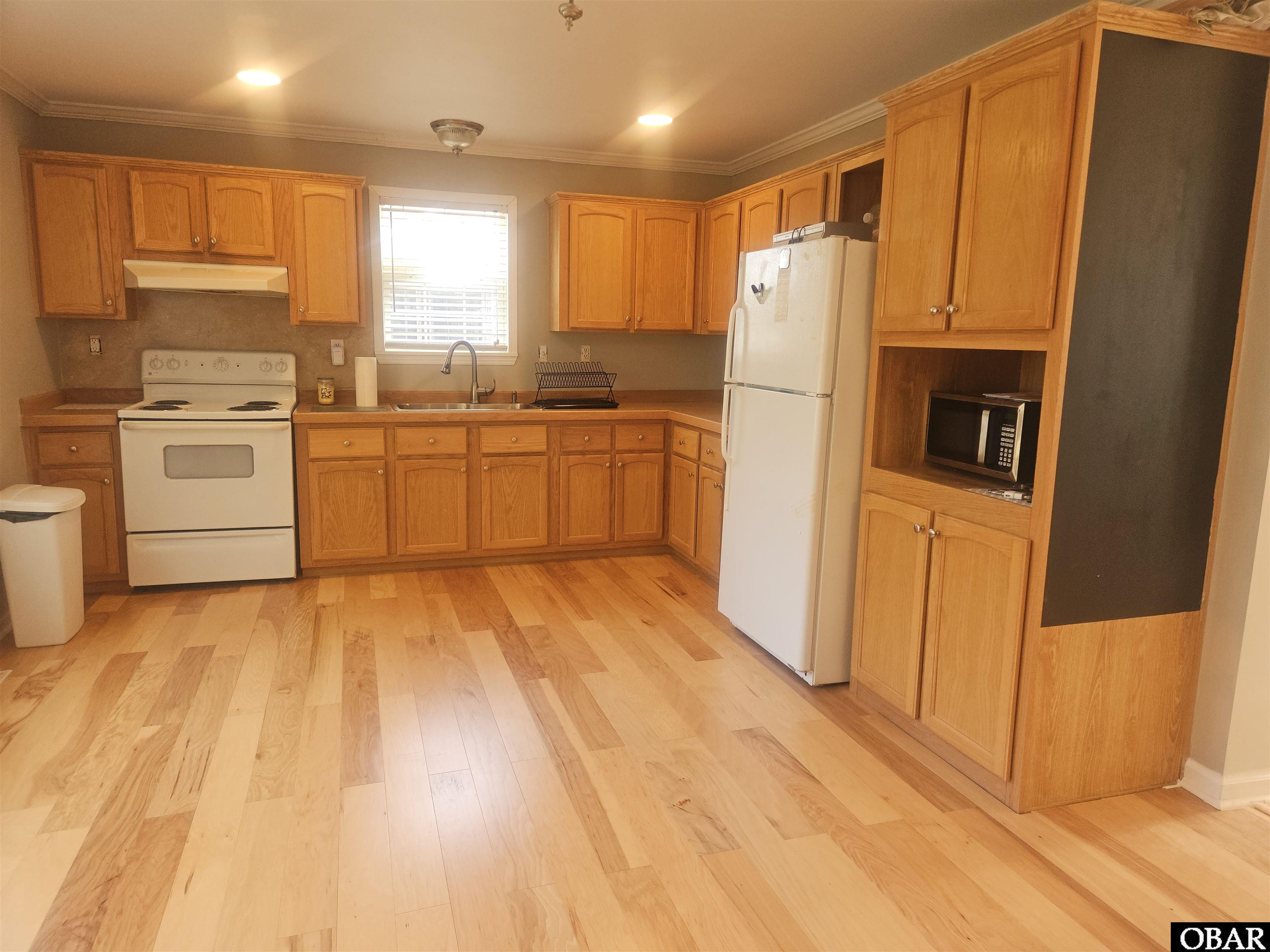 505 South Rowsom, Columbia, NC 27925, 3 Bedrooms Bedrooms, ,2 BathroomsBathrooms,Residential,For sale,South Rowsom,127417