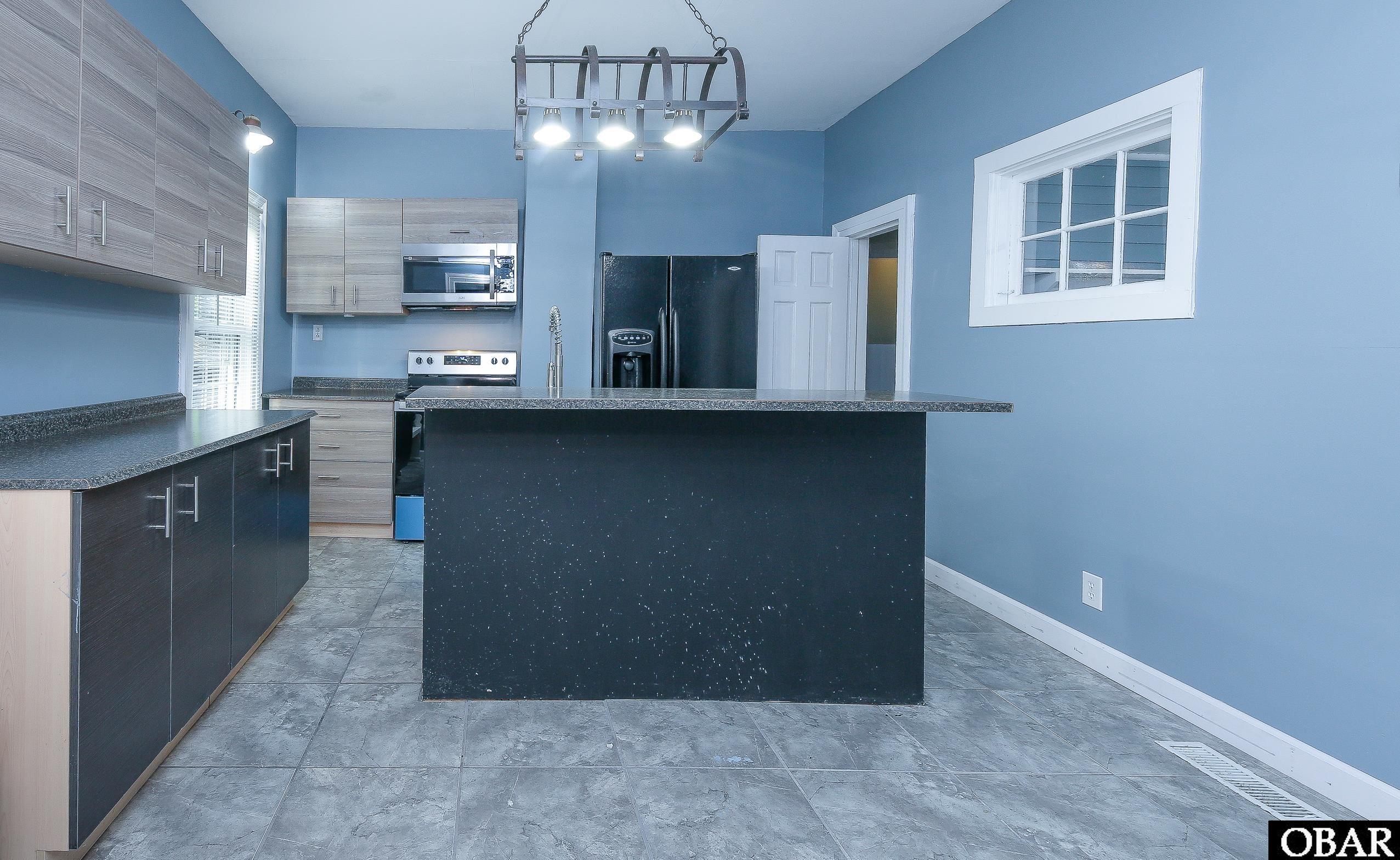 1308 Main Street, Elizabeth City, NC 27909, 3 Bedrooms Bedrooms, ,1 BathroomBathrooms,Residential,For sale,Main Street,127418