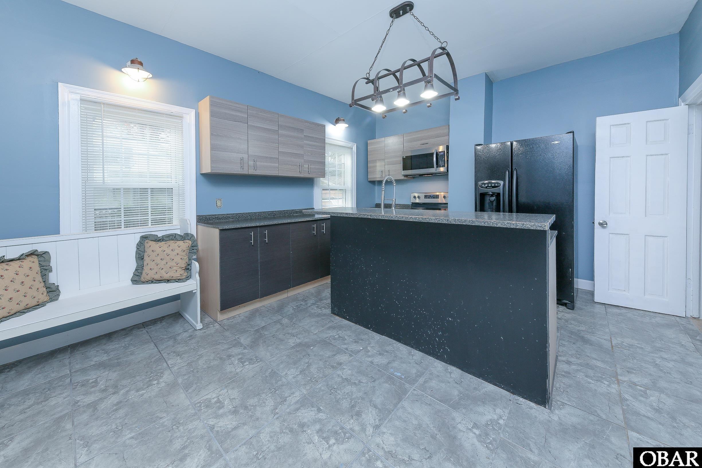 1308 Main Street, Elizabeth City, NC 27909, 3 Bedrooms Bedrooms, ,1 BathroomBathrooms,Residential,For sale,Main Street,127418
