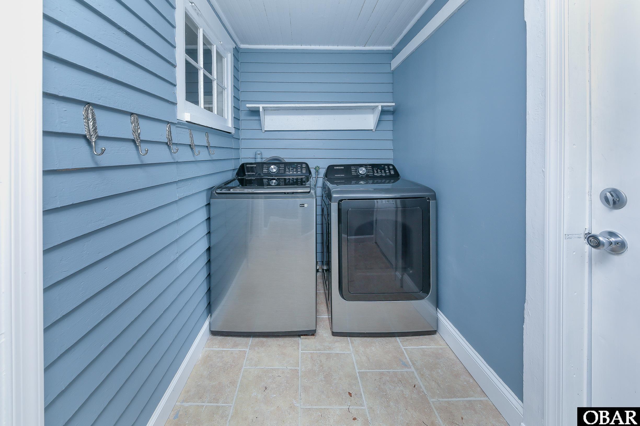 1308 Main Street, Elizabeth City, NC 27909, 3 Bedrooms Bedrooms, ,1 BathroomBathrooms,Residential,For sale,Main Street,127418