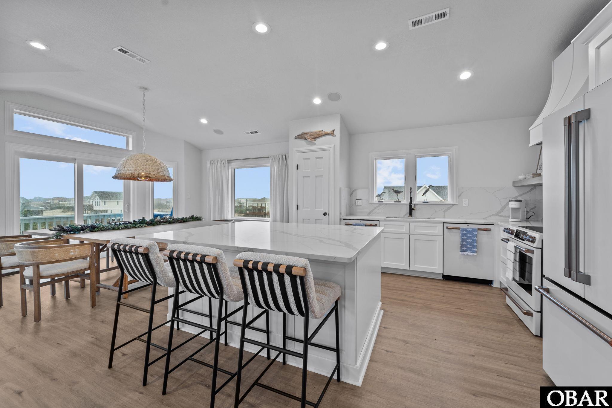 1610 Sandfiddler Road, Corolla, NC 27927, 6 Bedrooms Bedrooms, ,5 BathroomsBathrooms,Residential,For sale,Sandfiddler Road,127423