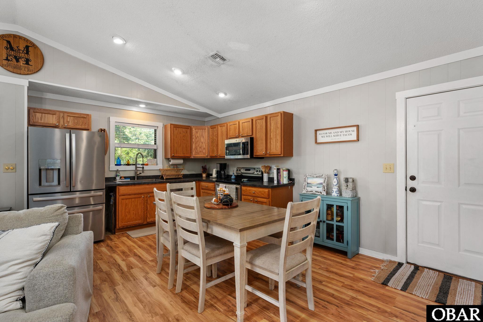 1718 Sea Swept Road, Kill Devil Hills, NC 27948, 2 Bedrooms Bedrooms, ,2 BathroomsBathrooms,Residential,For sale,Sea Swept Road,127427