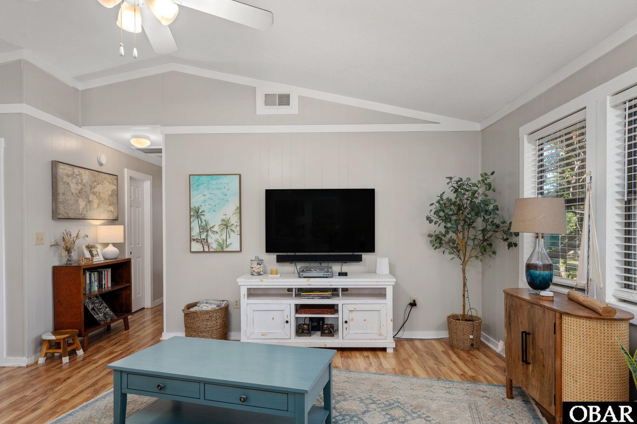 1718 Sea Swept Road, Kill Devil Hills, NC 27948, 2 Bedrooms Bedrooms, ,2 BathroomsBathrooms,Residential,For sale,Sea Swept Road,127427