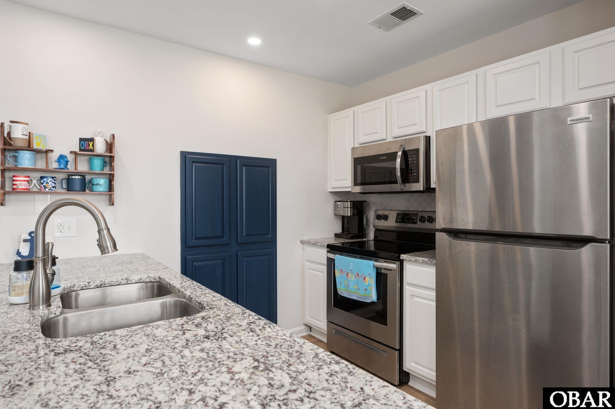 5004 Brassie Court, Nags Head, NC 27959, 3 Bedrooms Bedrooms, ,2 BathroomsBathrooms,Residential,For sale,Brassie Court,127430