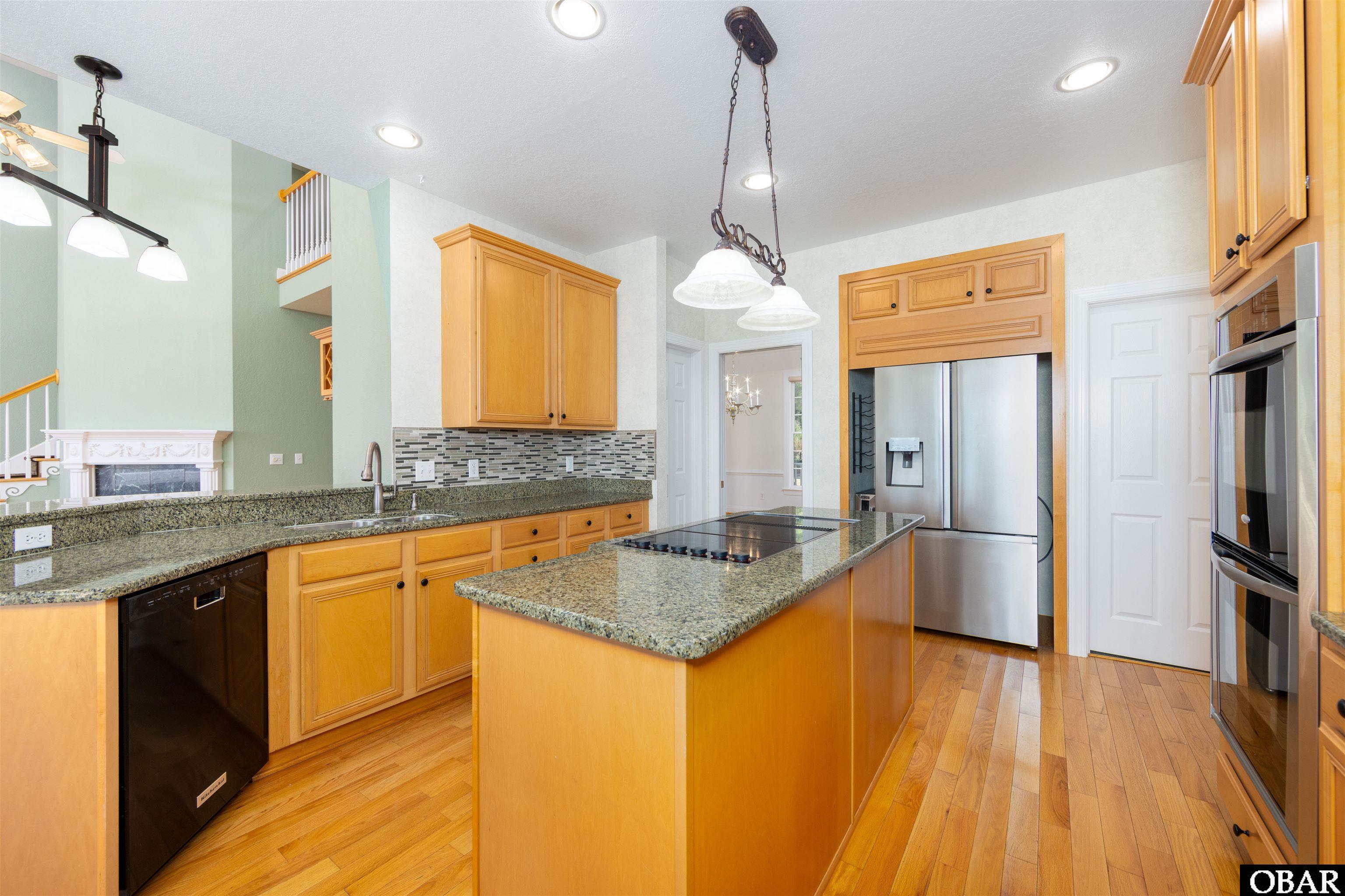 1052 Martins Point Road, Kitty Hawk, NC 27949, 4 Bedrooms Bedrooms, ,4 BathroomsBathrooms,Residential,For sale,Martins Point Road,127437