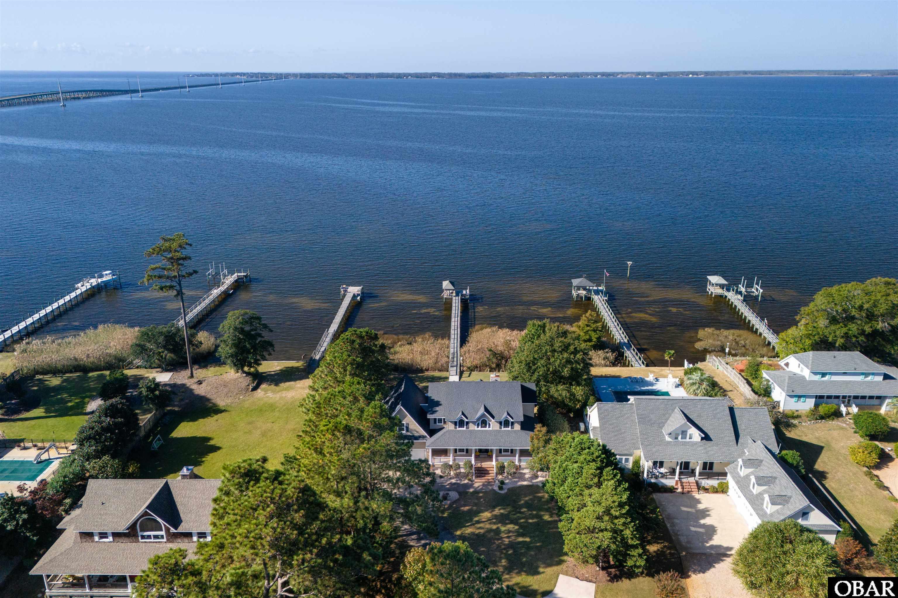 1052 Martins Point Road, Kitty Hawk, NC 27949, 4 Bedrooms Bedrooms, ,4 BathroomsBathrooms,Residential,For sale,Martins Point Road,127437