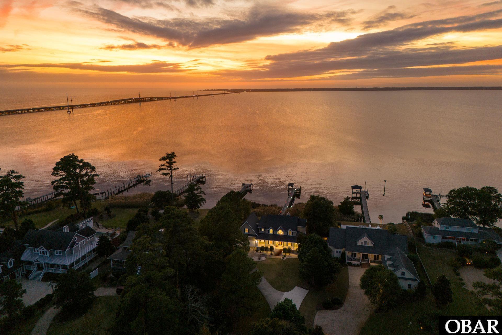 1052 Martins Point Road, Kitty Hawk, NC 27949, 4 Bedrooms Bedrooms, ,4 BathroomsBathrooms,Residential,For sale,Martins Point Road,127437