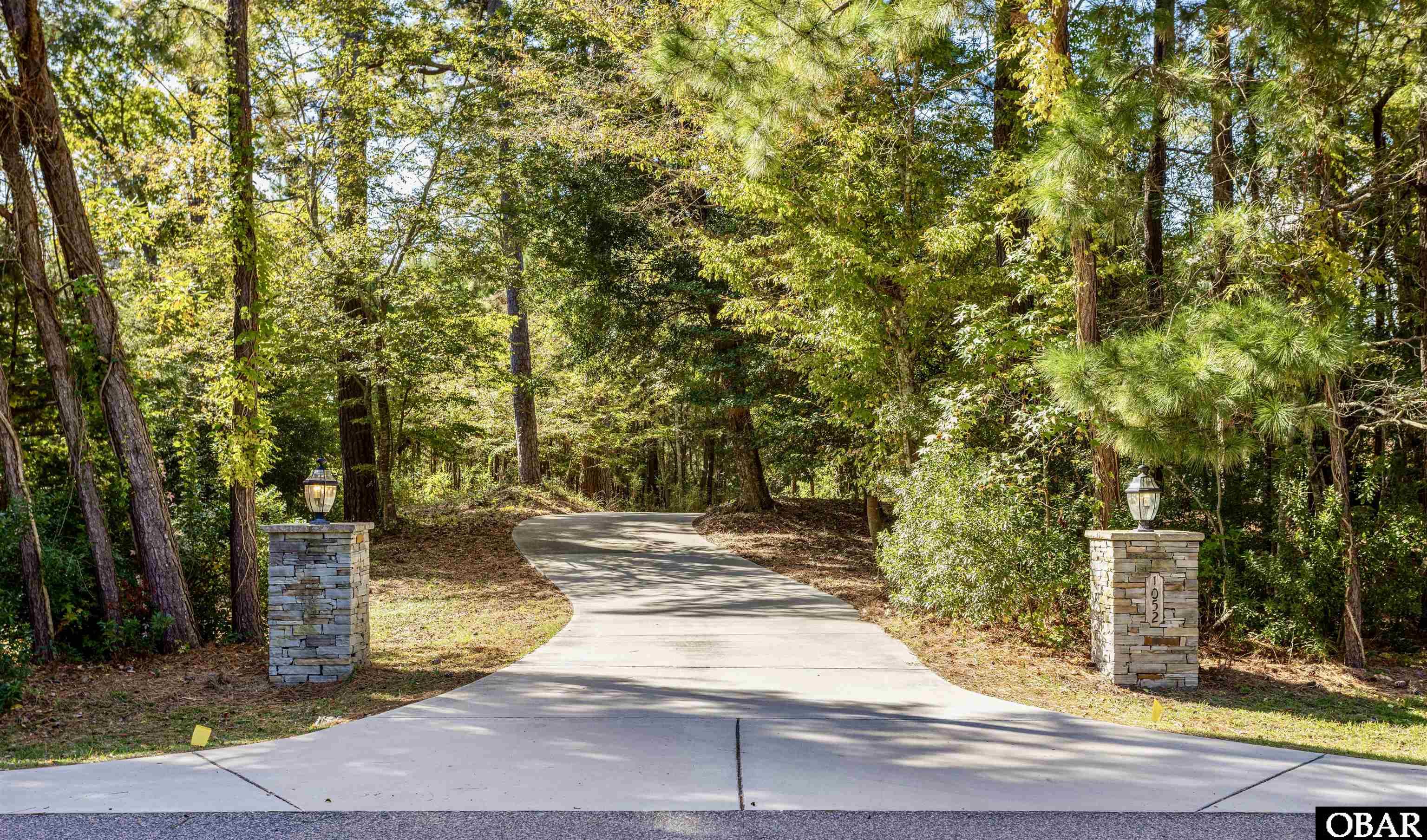 1052 Martins Point Road, Kitty Hawk, NC 27949, 4 Bedrooms Bedrooms, ,4 BathroomsBathrooms,Residential,For sale,Martins Point Road,127437